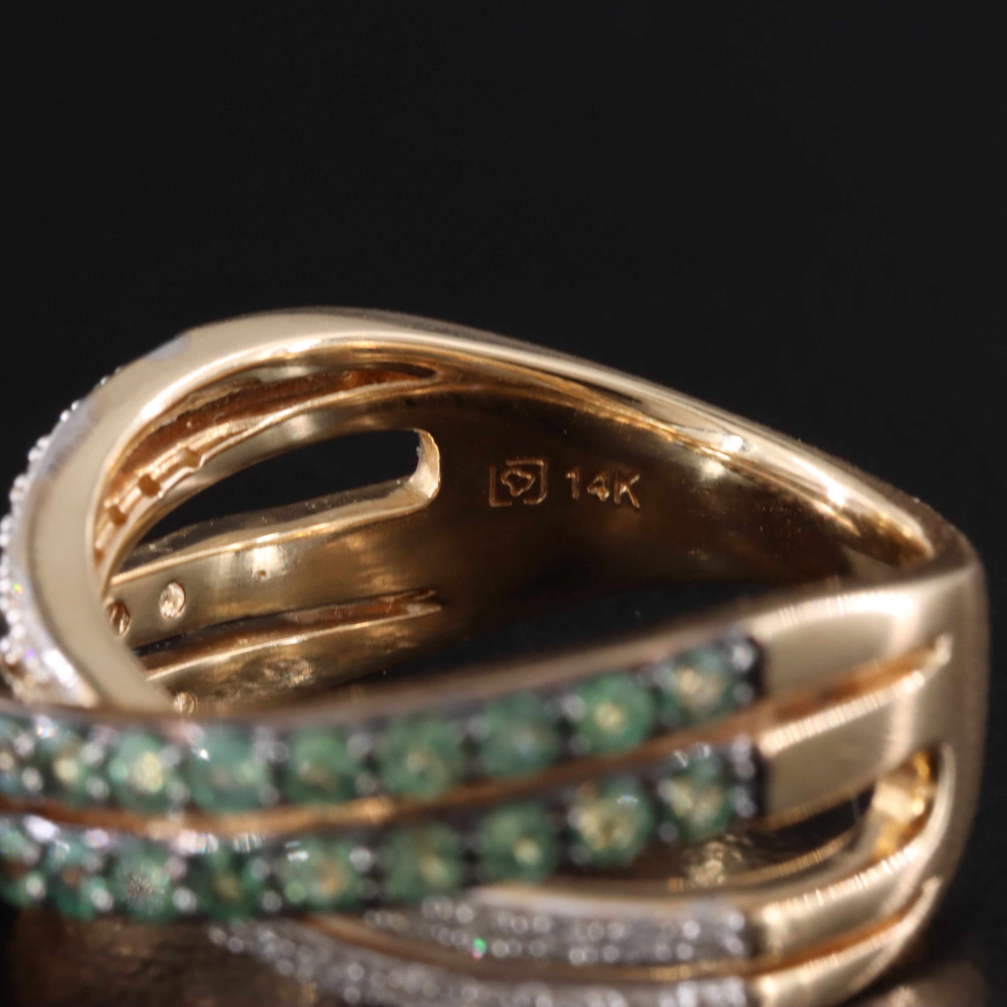 14K Alexandrite and Diamond Crossover Ring