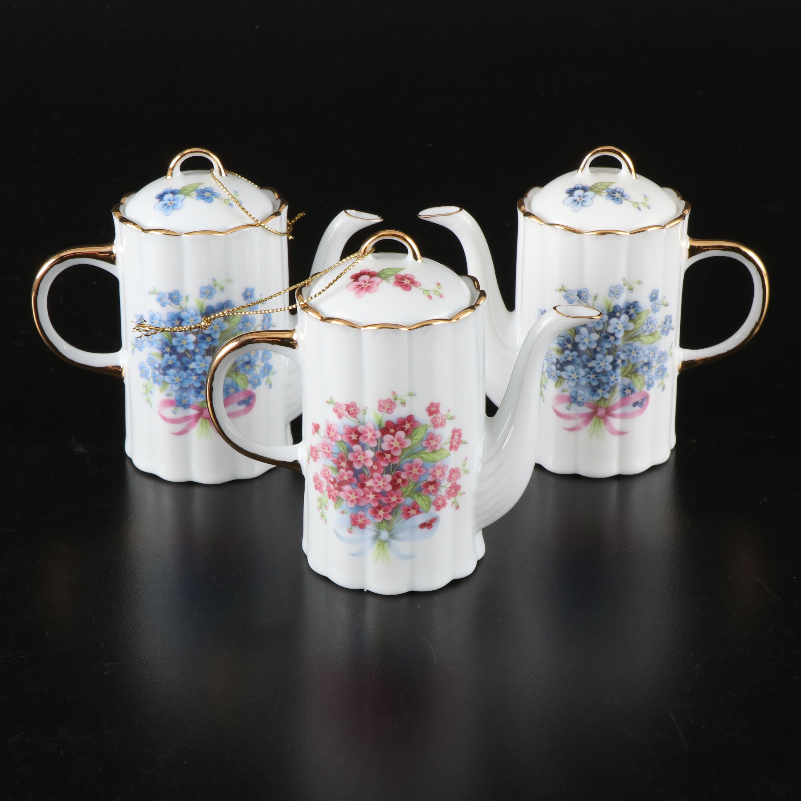 Catherine McClung Lenox Cardinal and Other Diminutive Teapot Ornaments