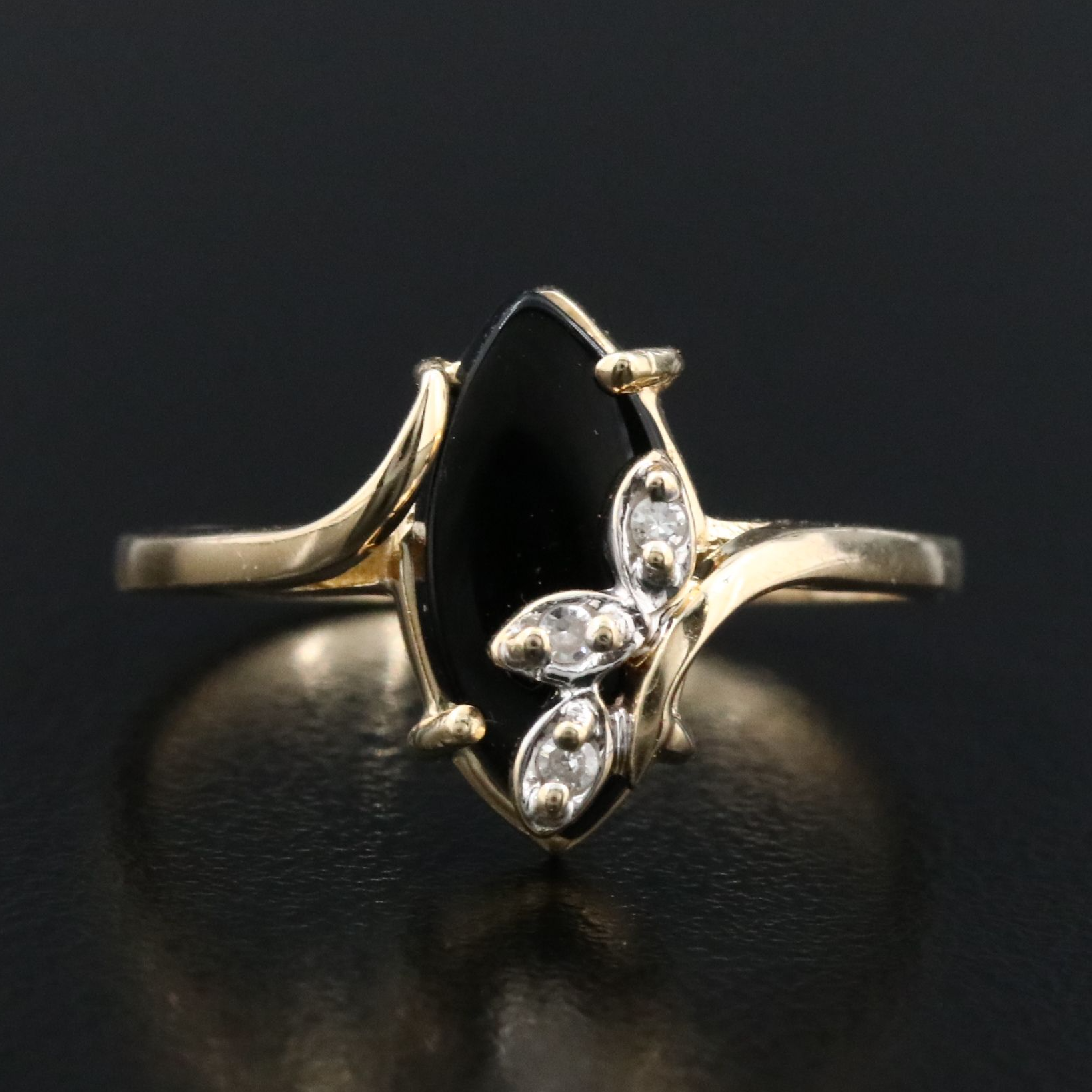 14K Black Onyx and Diamond Vine Ring