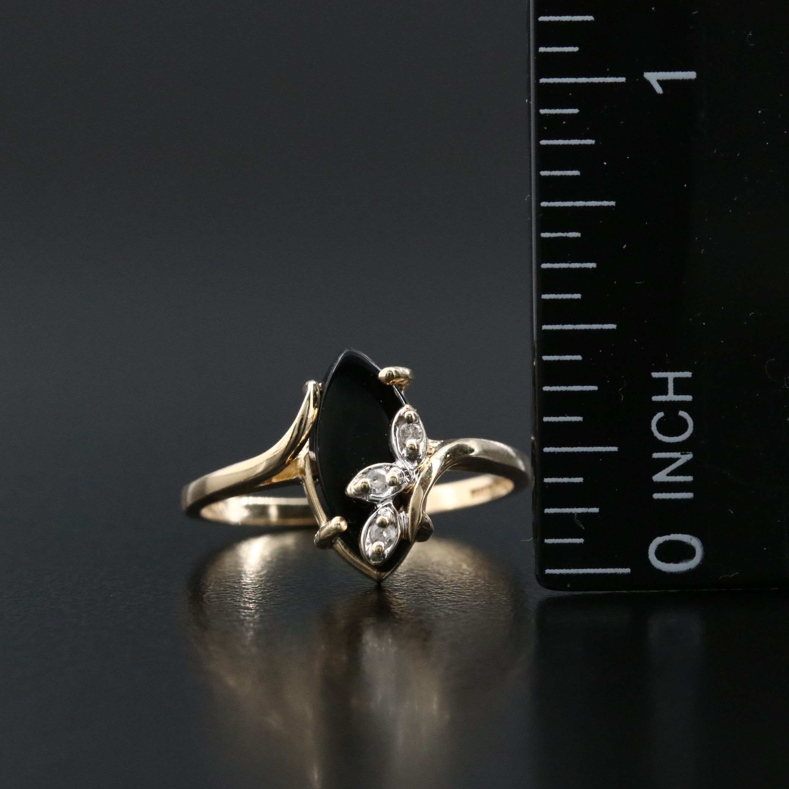 14K Black Onyx and Diamond Vine Ring
