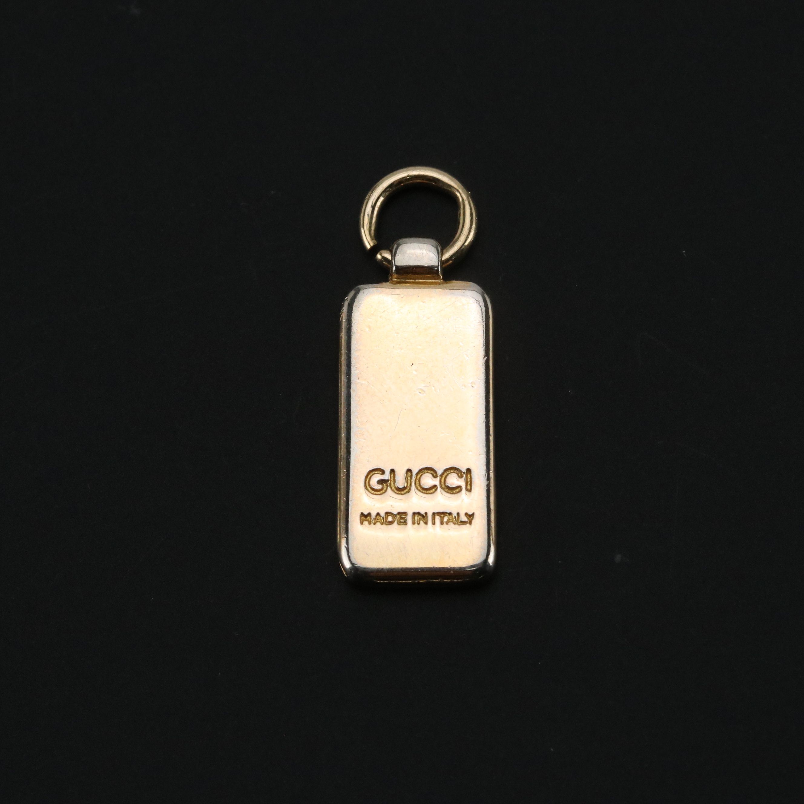 Gucci Interlocking GG Zipper Pull