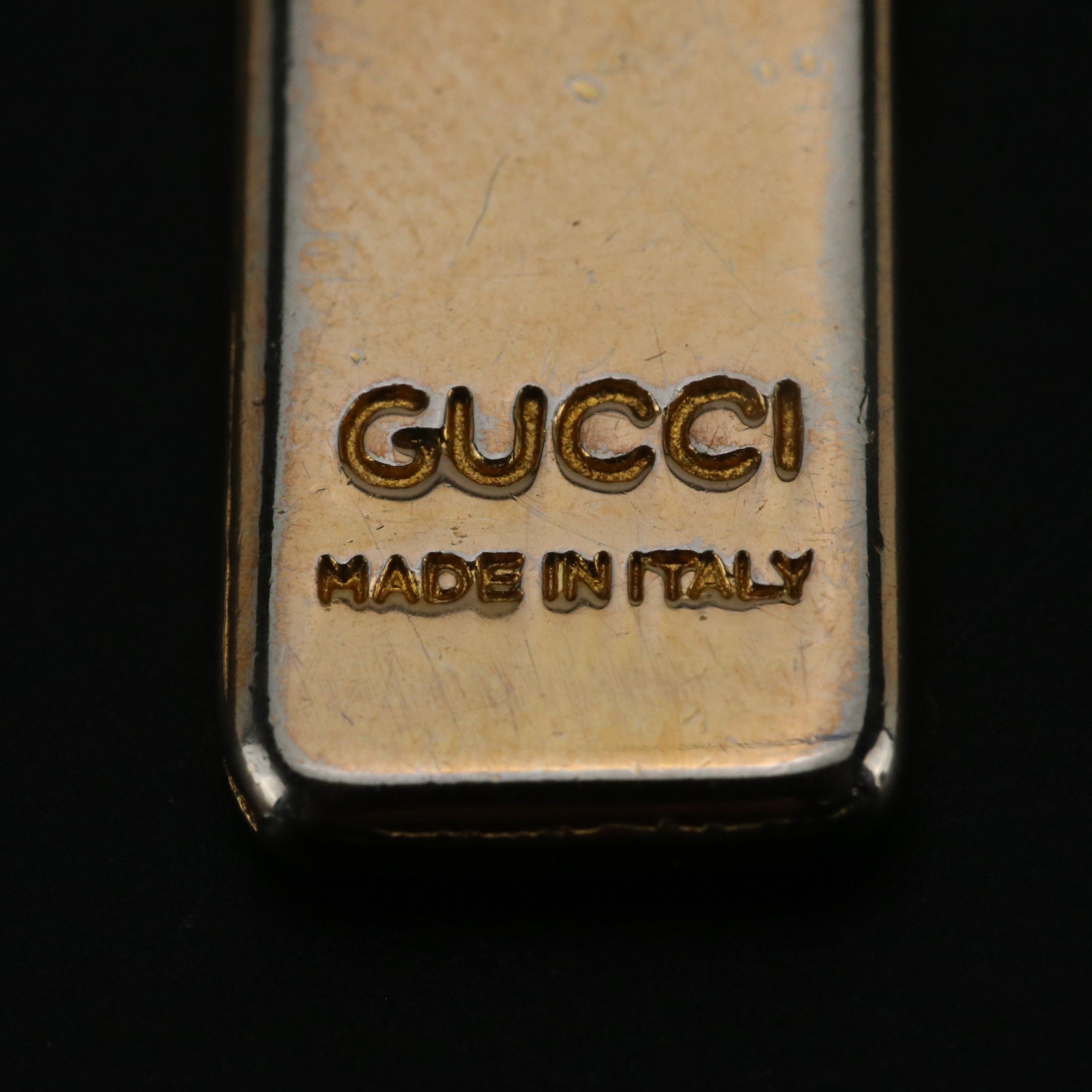 Gucci Interlocking GG Zipper Pull