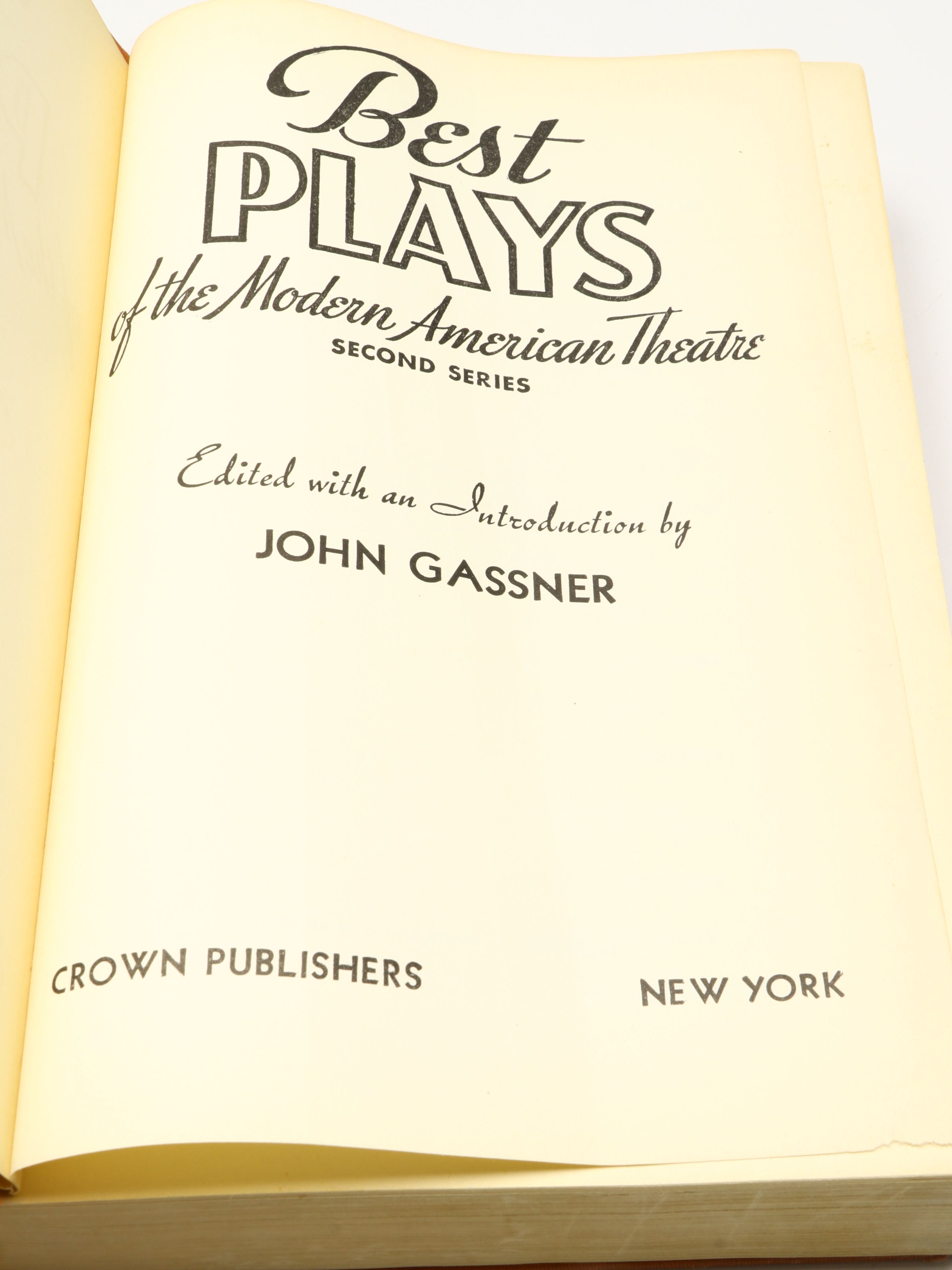 "The Globe Illustrated Shakespeare" with Other Theater and Art Books