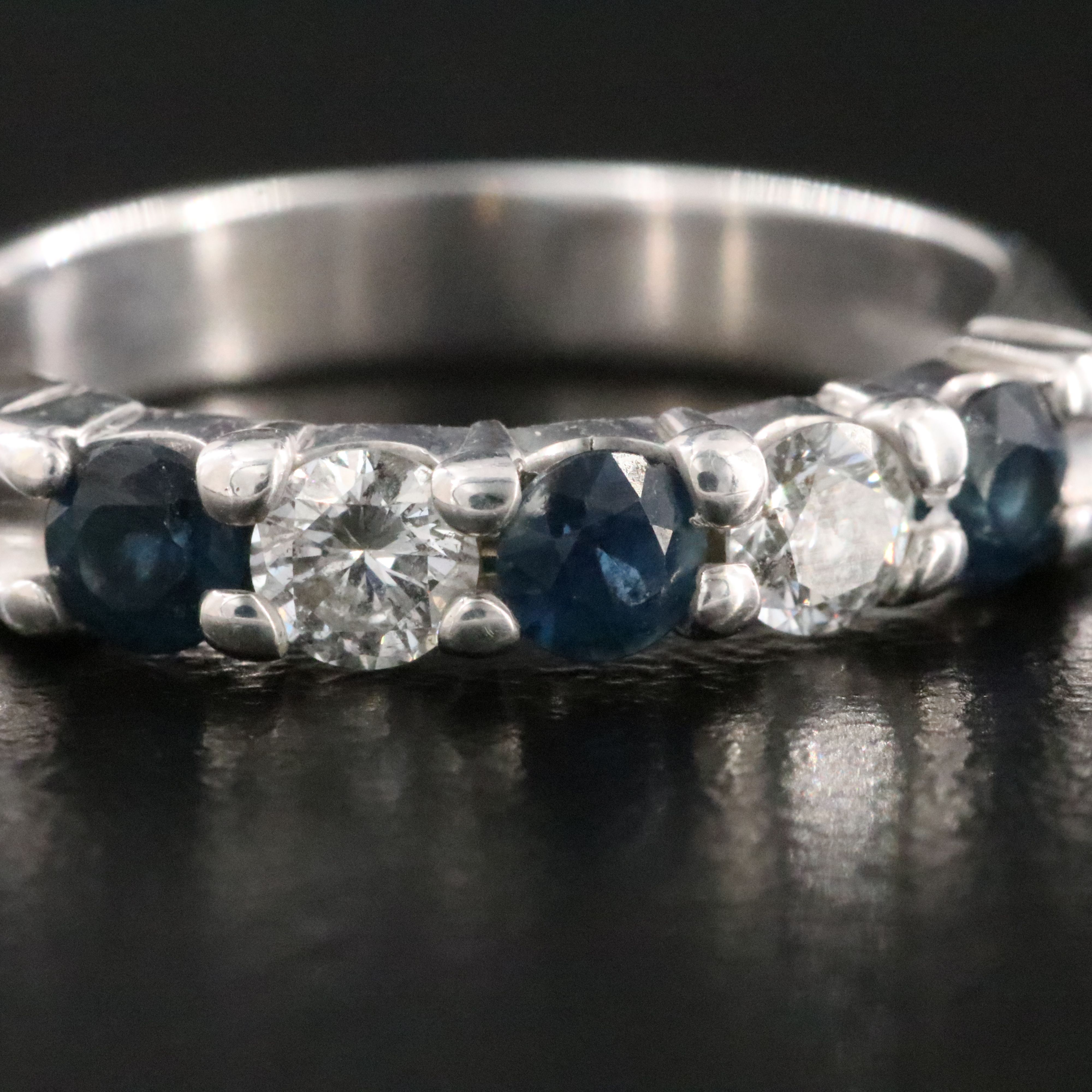 Kubér 14K Sapphire and Diamond Stackable Ring