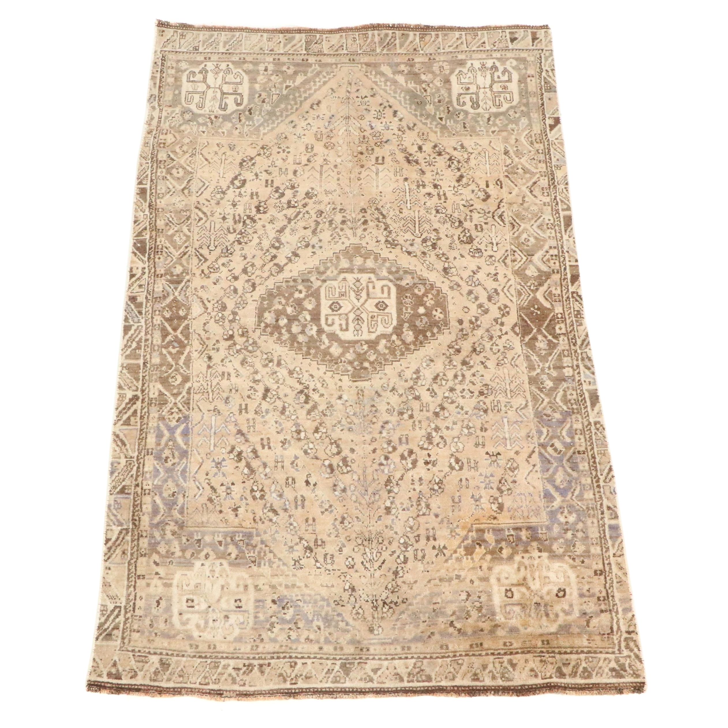 4'4 x 7'6 Hand-Knotted Persian Qashqai Area Rug