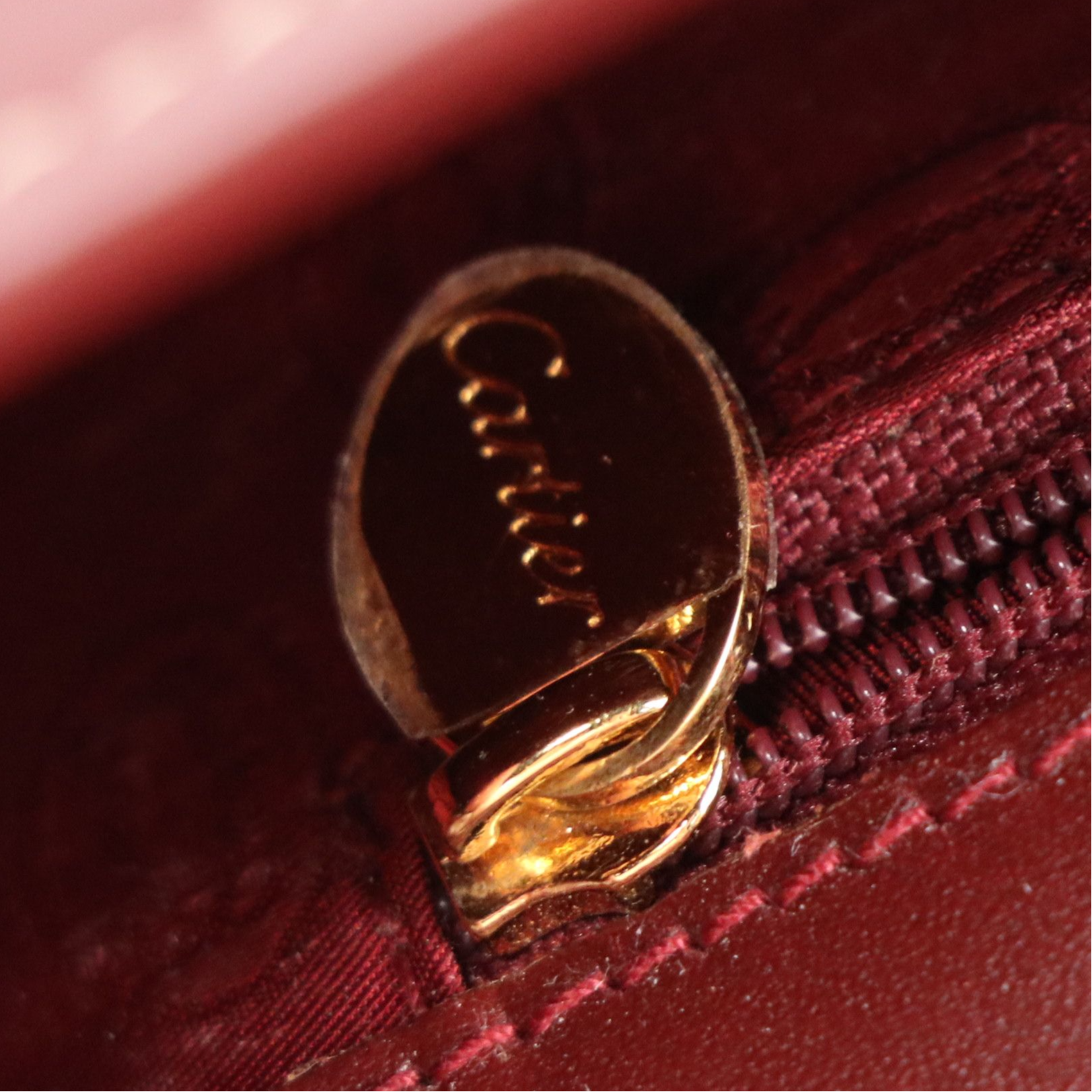 Cartier Must de Cartier Shoulder Bag in Bordeaux Leather