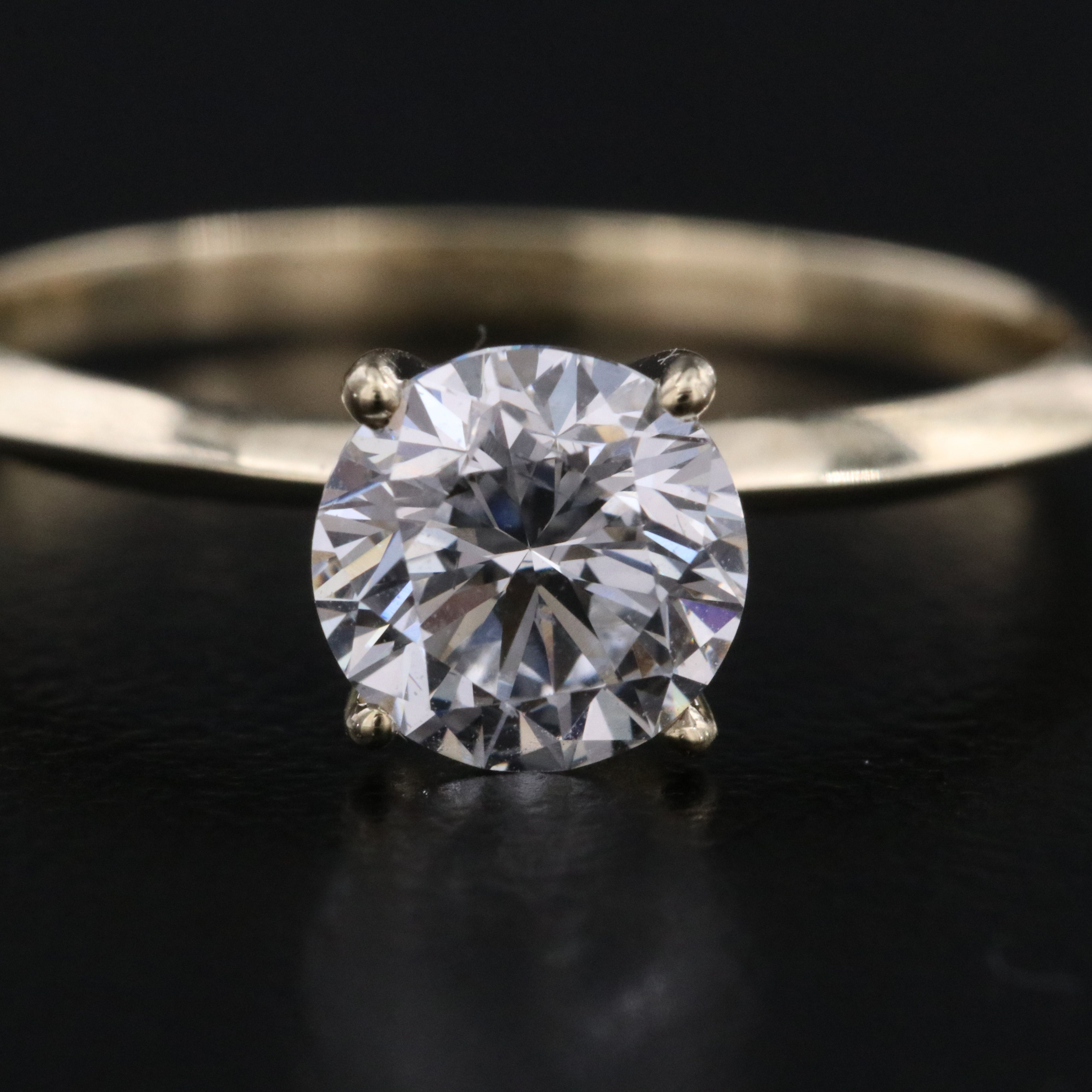 10K 0.98 CT Lab Grown Diamond Solitaire Ring