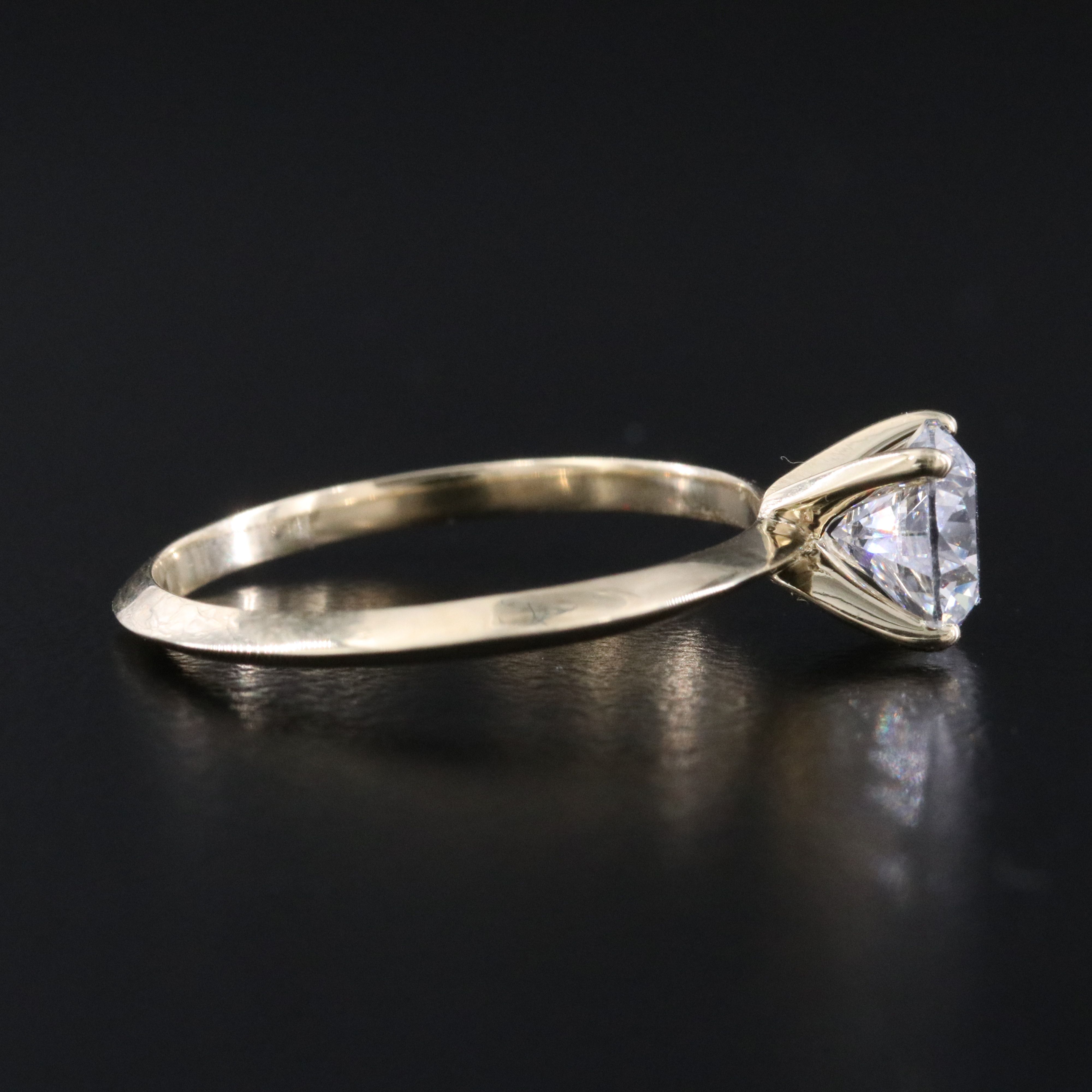 10K 0.98 CT Lab Grown Diamond Solitaire Ring