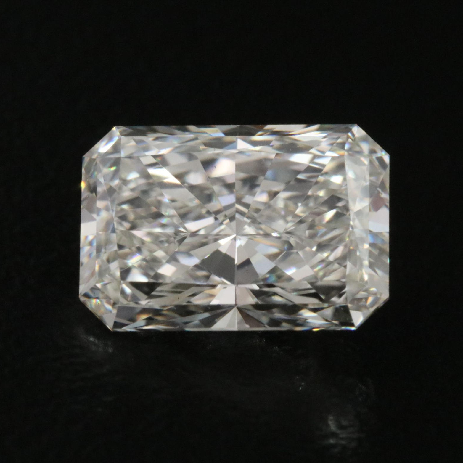 Loose 2.08 CT Lab Grown Diamond with IGI Report