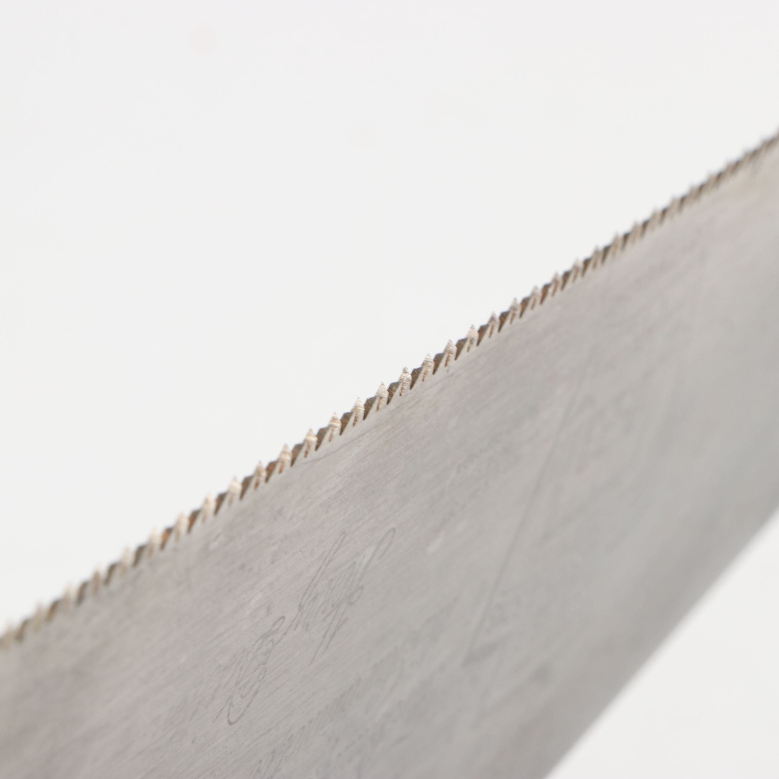 Disston D-23 Wheat Handle Hand Saw with Hi-Test Flathead Screwdriver