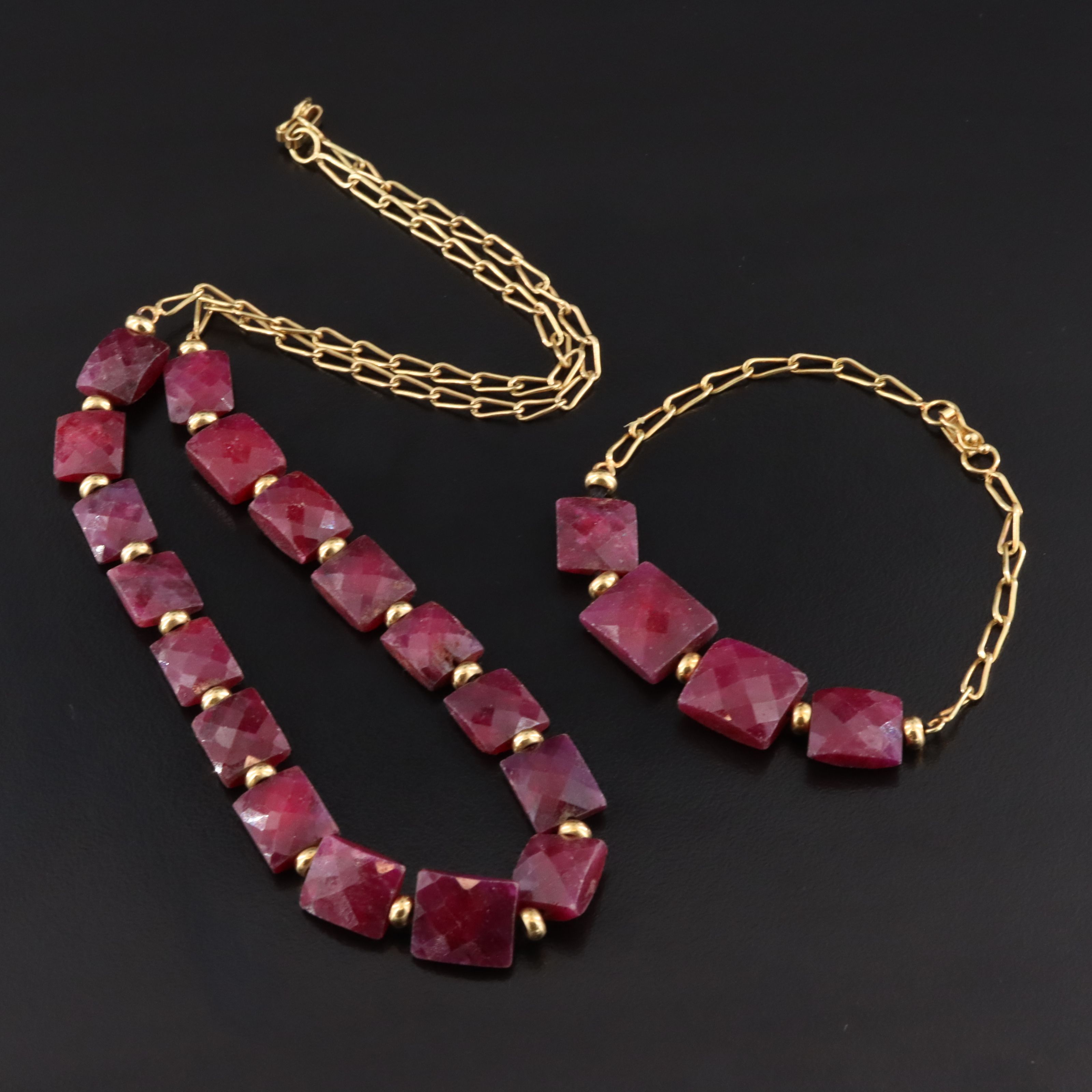 18K Corundum Square Bead Necklace and Bracelet Set