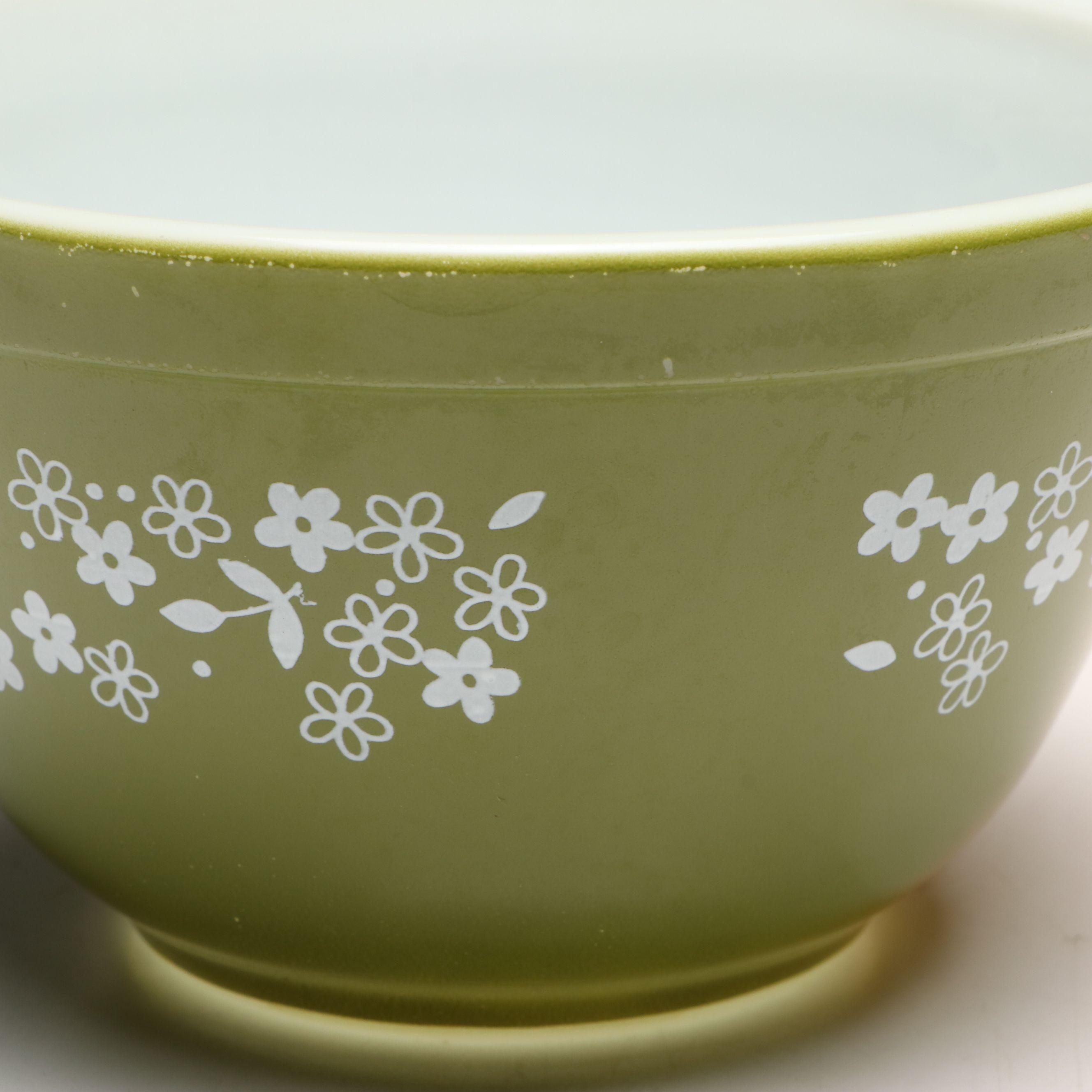 Anchor Hocking "Tulips on Ivory" Drip Jar with Pyrex Mixing Bowls