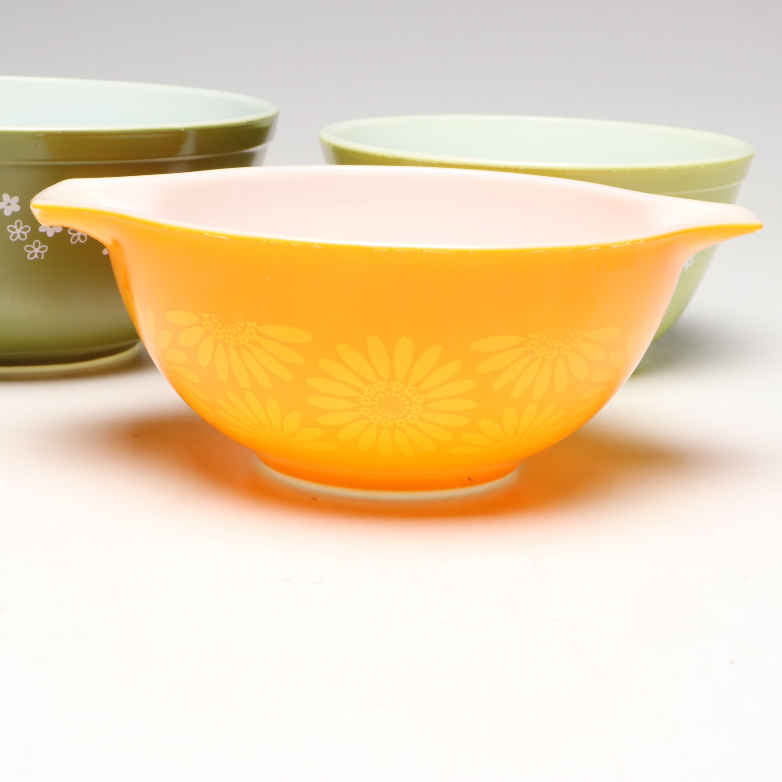 Anchor Hocking "Tulips on Ivory" Drip Jar with Pyrex Mixing Bowls