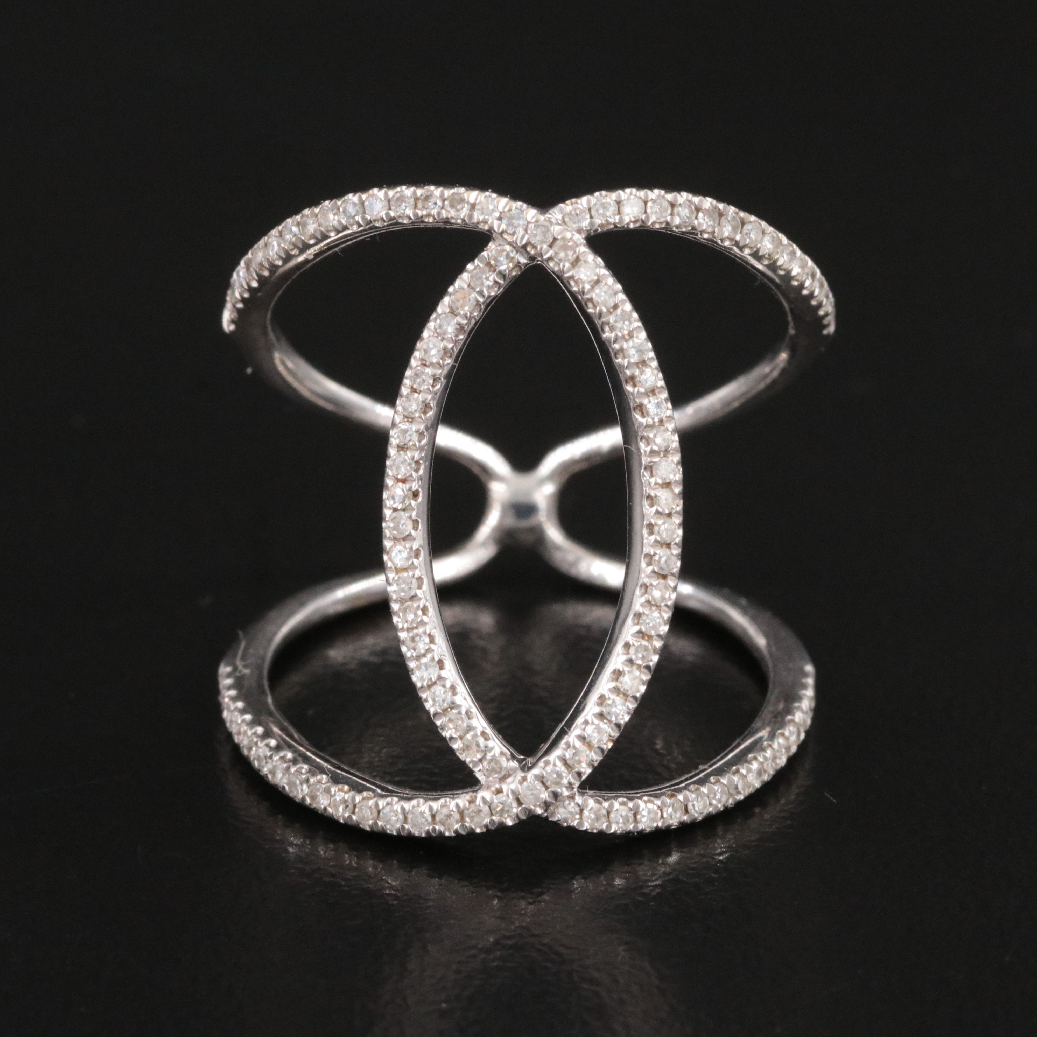 14K 0.25 CTW Diamond Interlocked Ring
