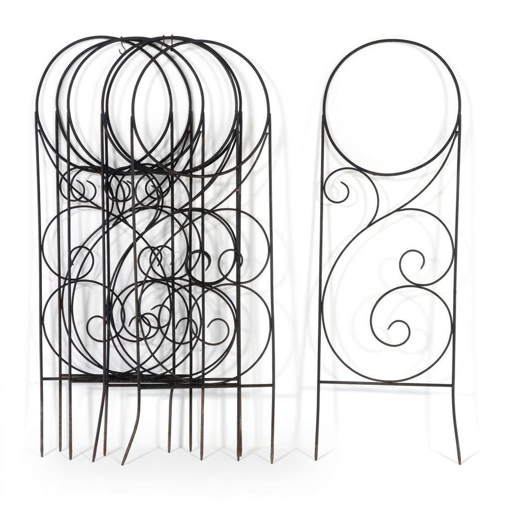 Scrolled Metal Garden Trellis Panels