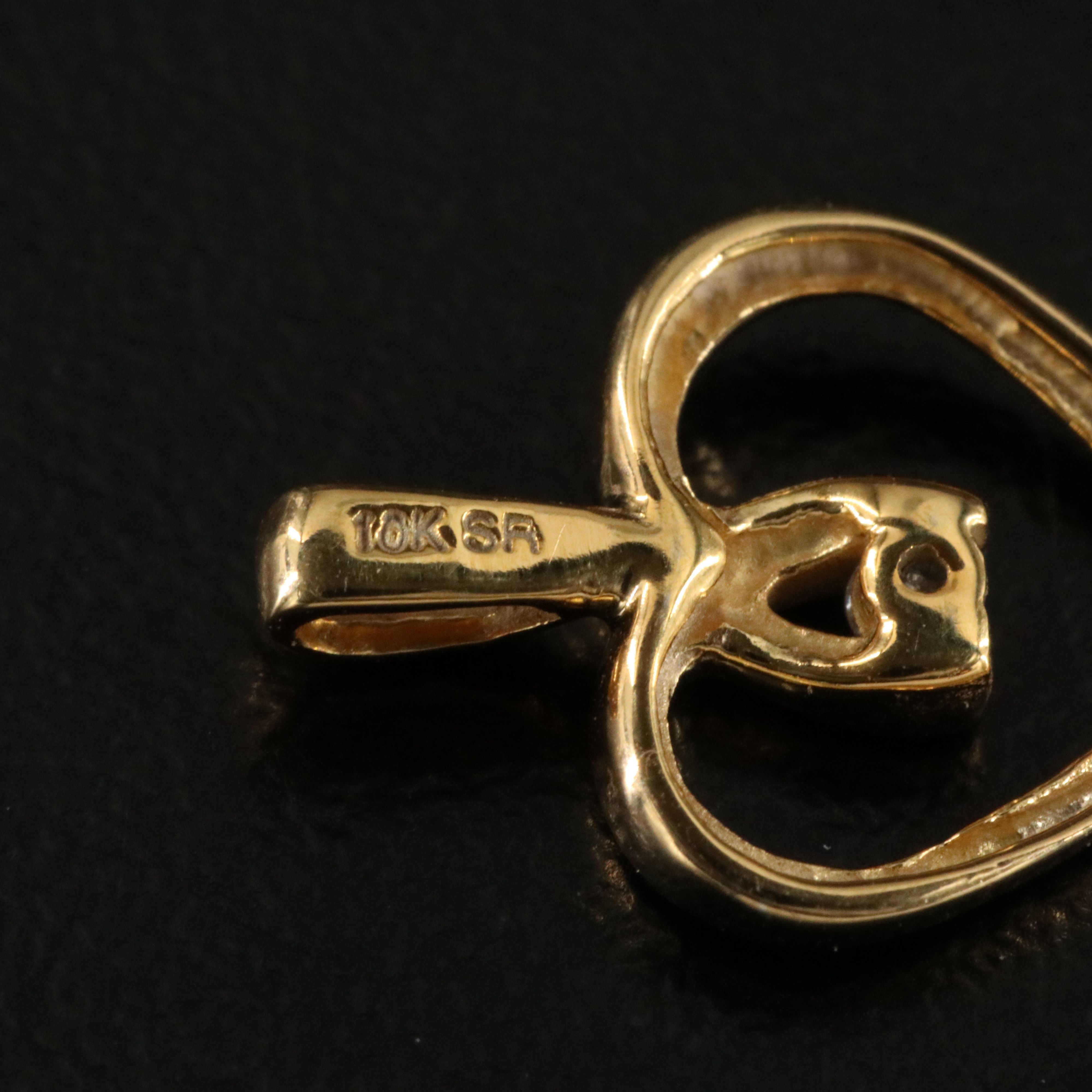 10K 0.02 CT Diamond Heart Pendant