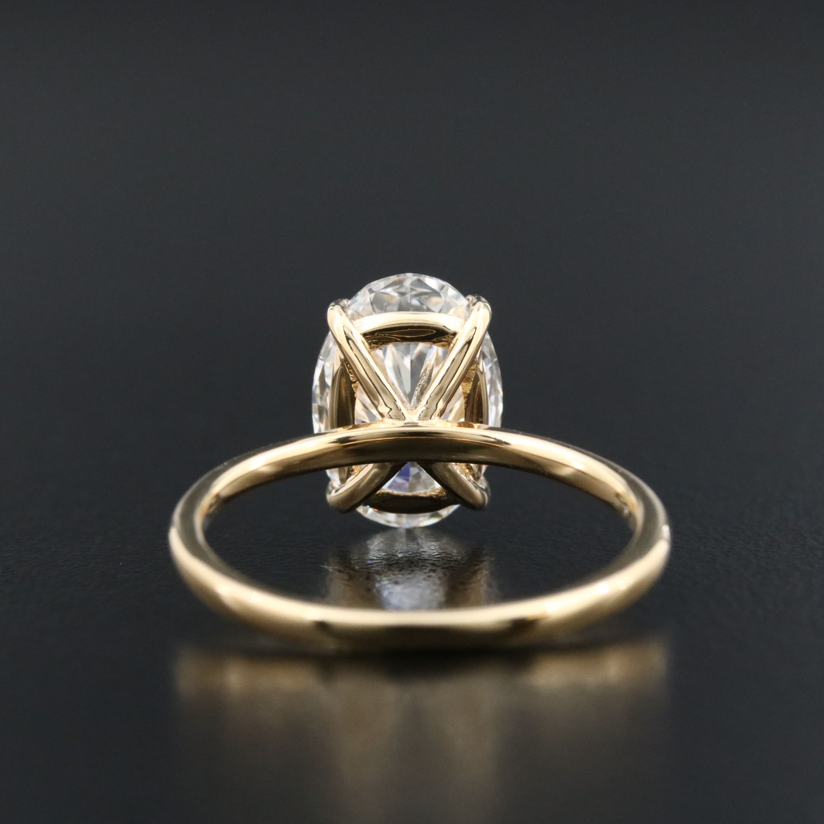 18K 3.02 CT Lab Grown Diamond Solitaire Ring with IGI Report