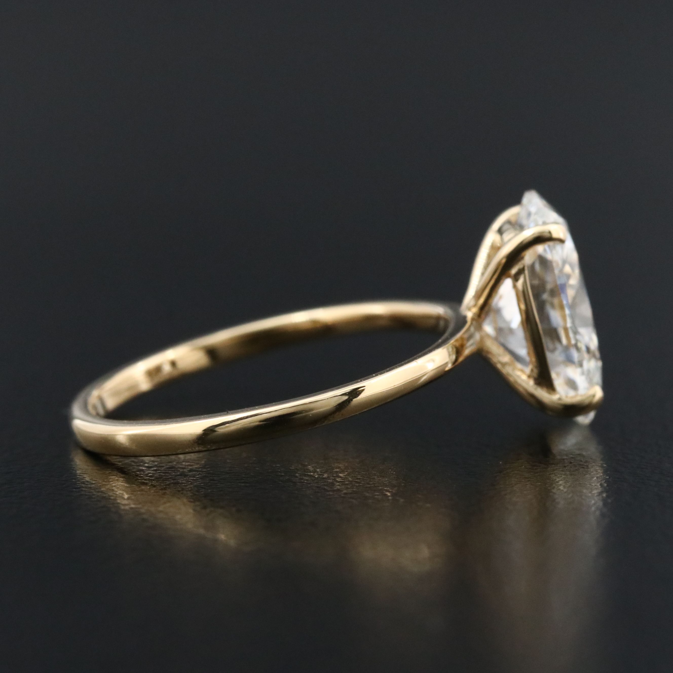 18K 3.02 CT Lab Grown Diamond Solitaire Ring with IGI Report