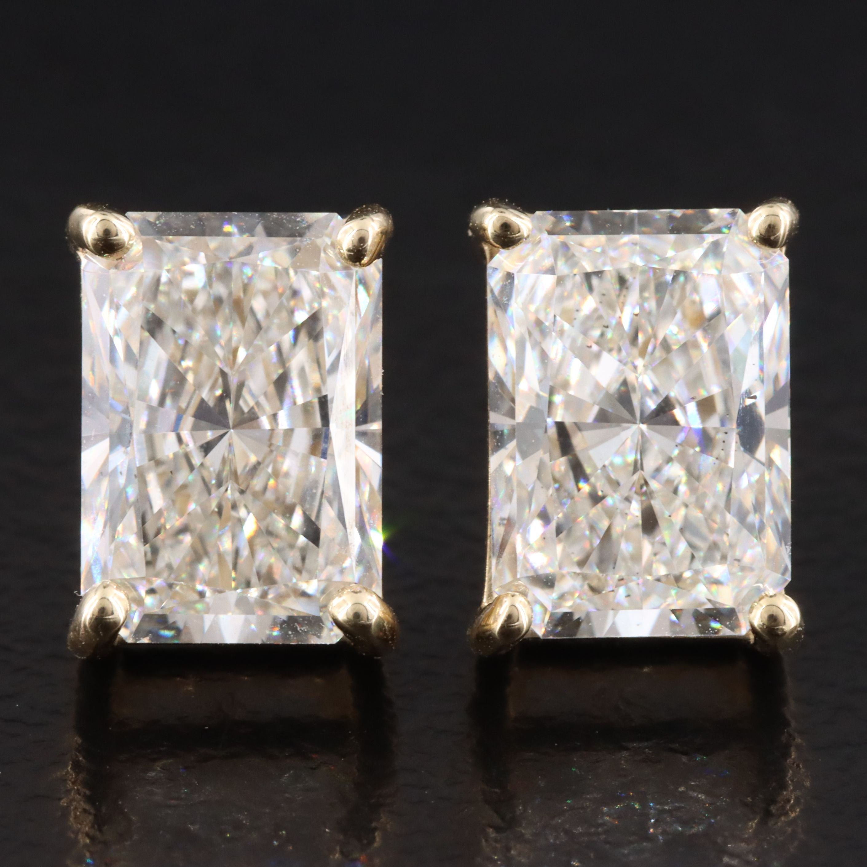 14K 3.79 CTW Lab Grown Diamond Stud Earrings with Online Digital IGI Reports