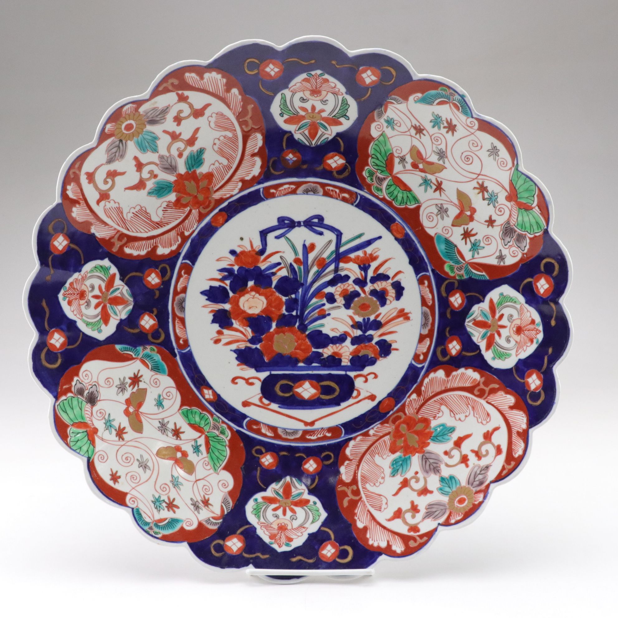 Japanese Imari Porcelain Charger with Scalloped Edge
