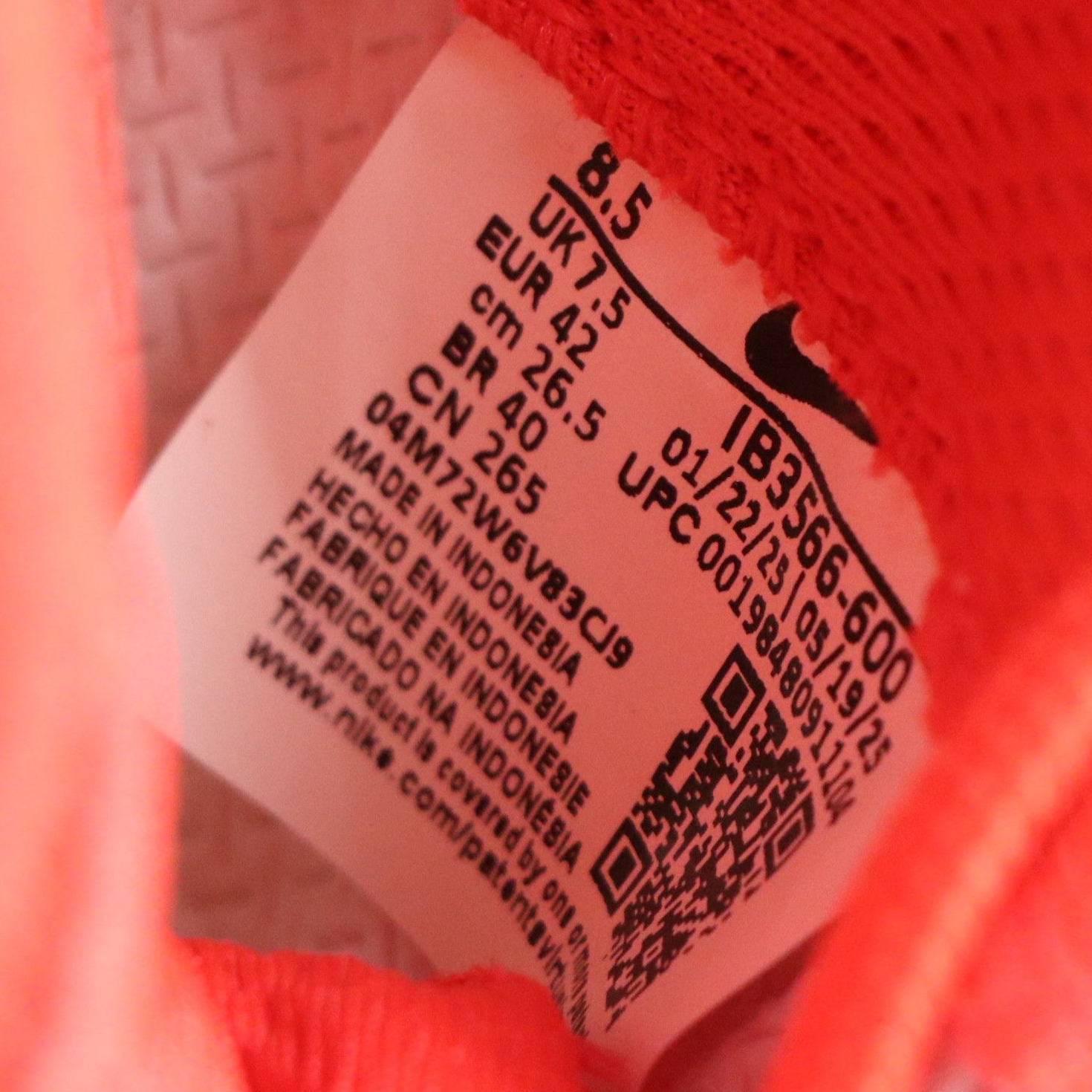 Nike Gato LV8 Sneakers in Light Crimson Shiny Leather and Nylon Mesh, With Box