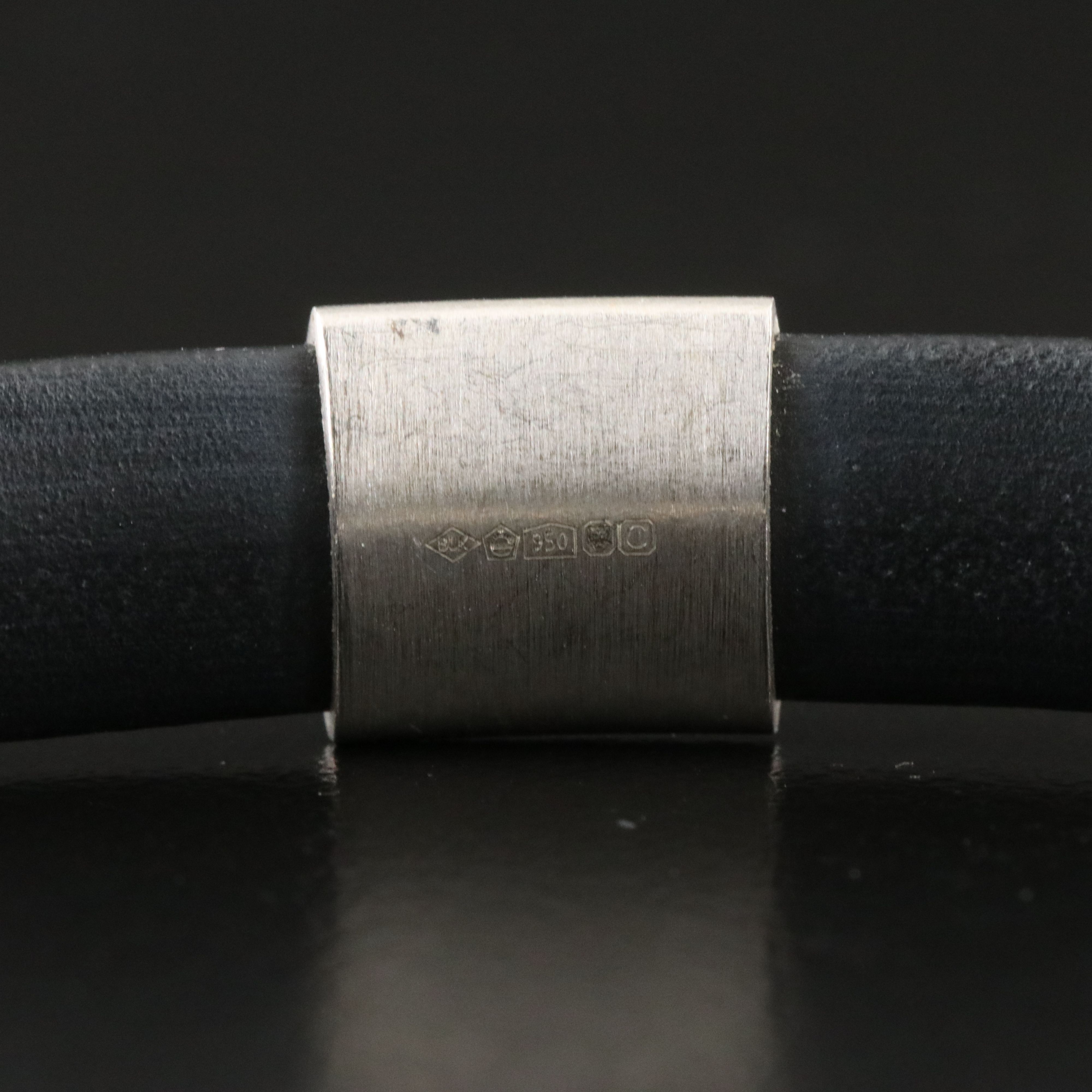 Georg Bunz 0.16 CT Diamond Bracelet with Platinum Details