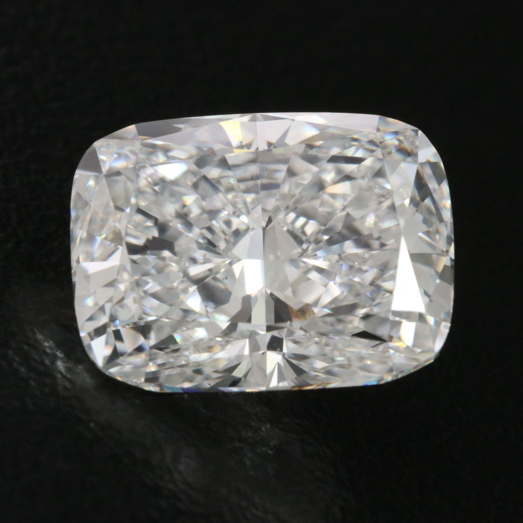 Loose 5.07 CT Lab Grown Diamond with IGI Report