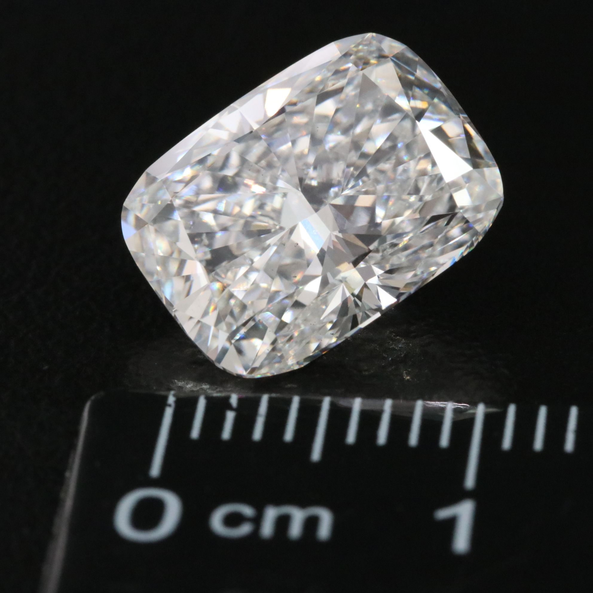 Loose 5.07 CT Lab Grown Diamond with IGI Report
