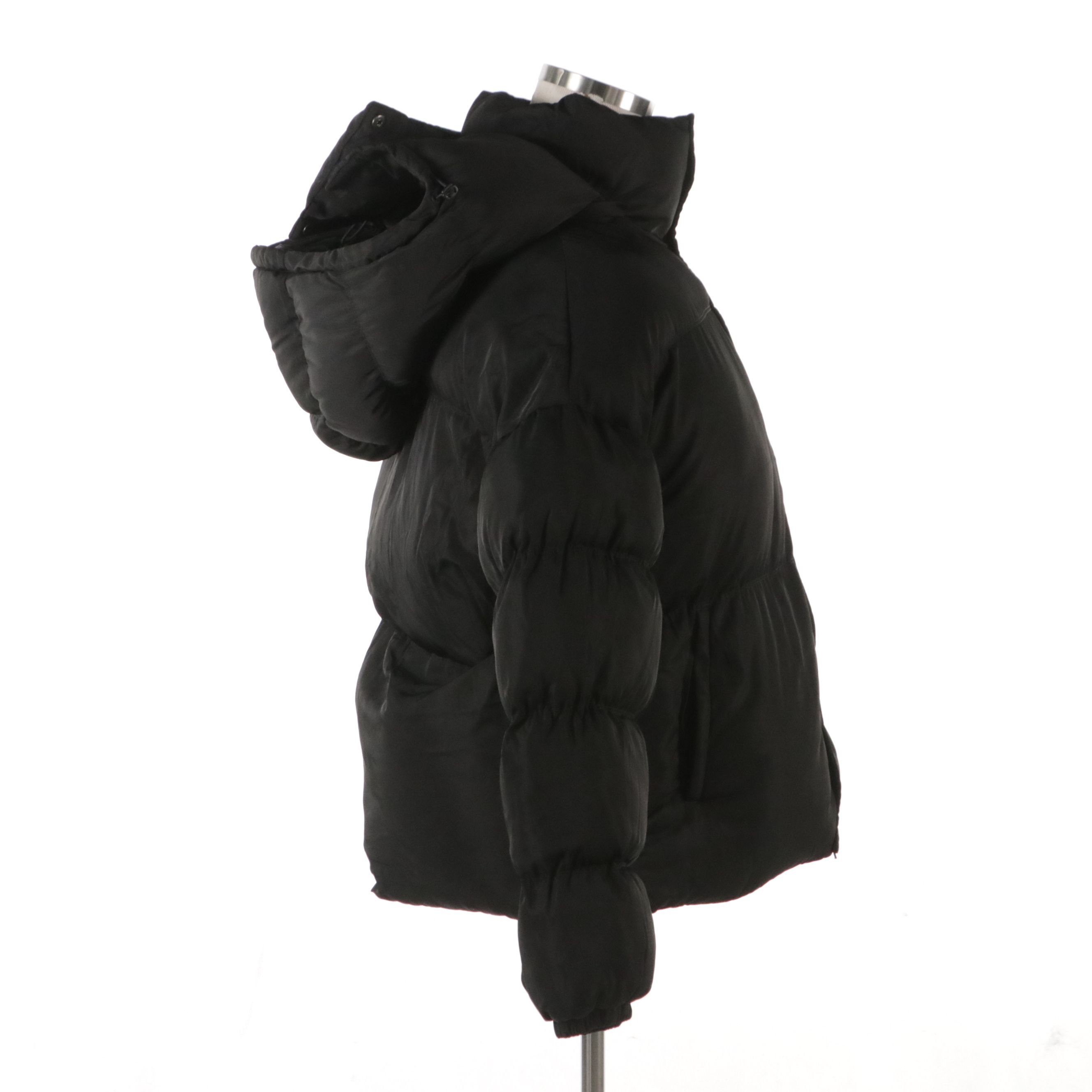 Men's Fila Fundamentals Super Puffer Jacket in Black Nylon, With Tags