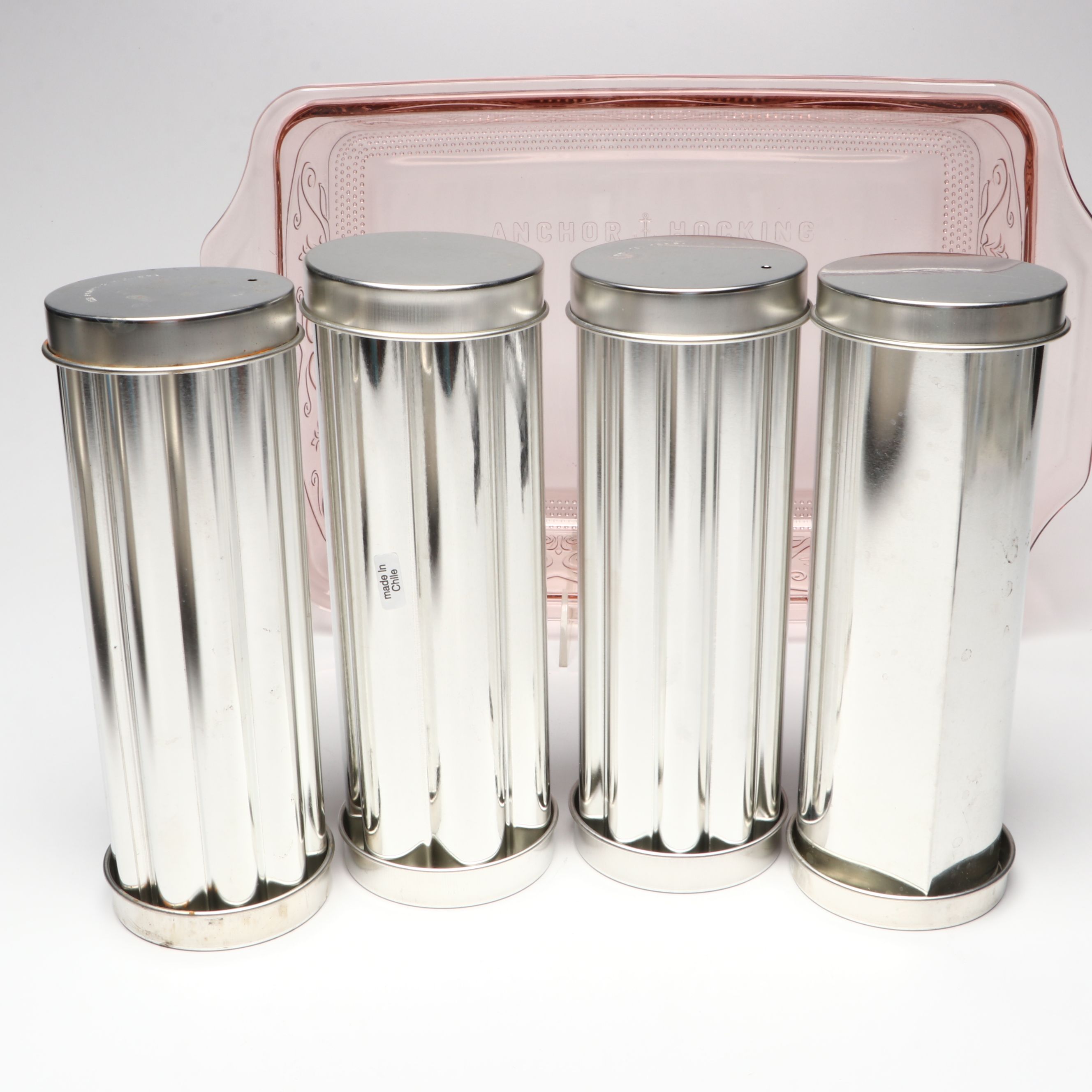 Anchor Hocking "Laurel" Casserole with More Bakeware and Kitchen Gadgets