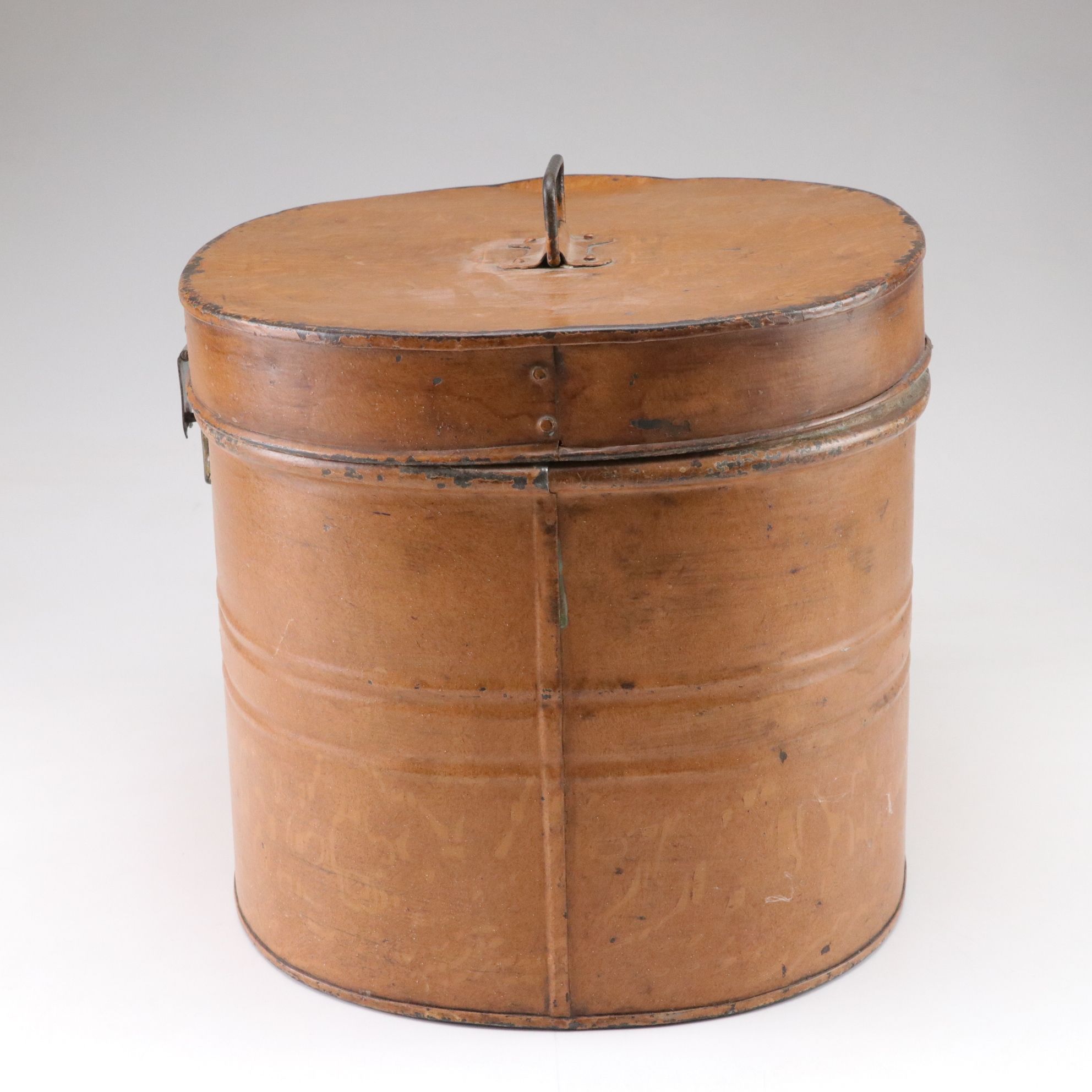 Metal Oval Hat Box, Late 19th/Early 20th Century