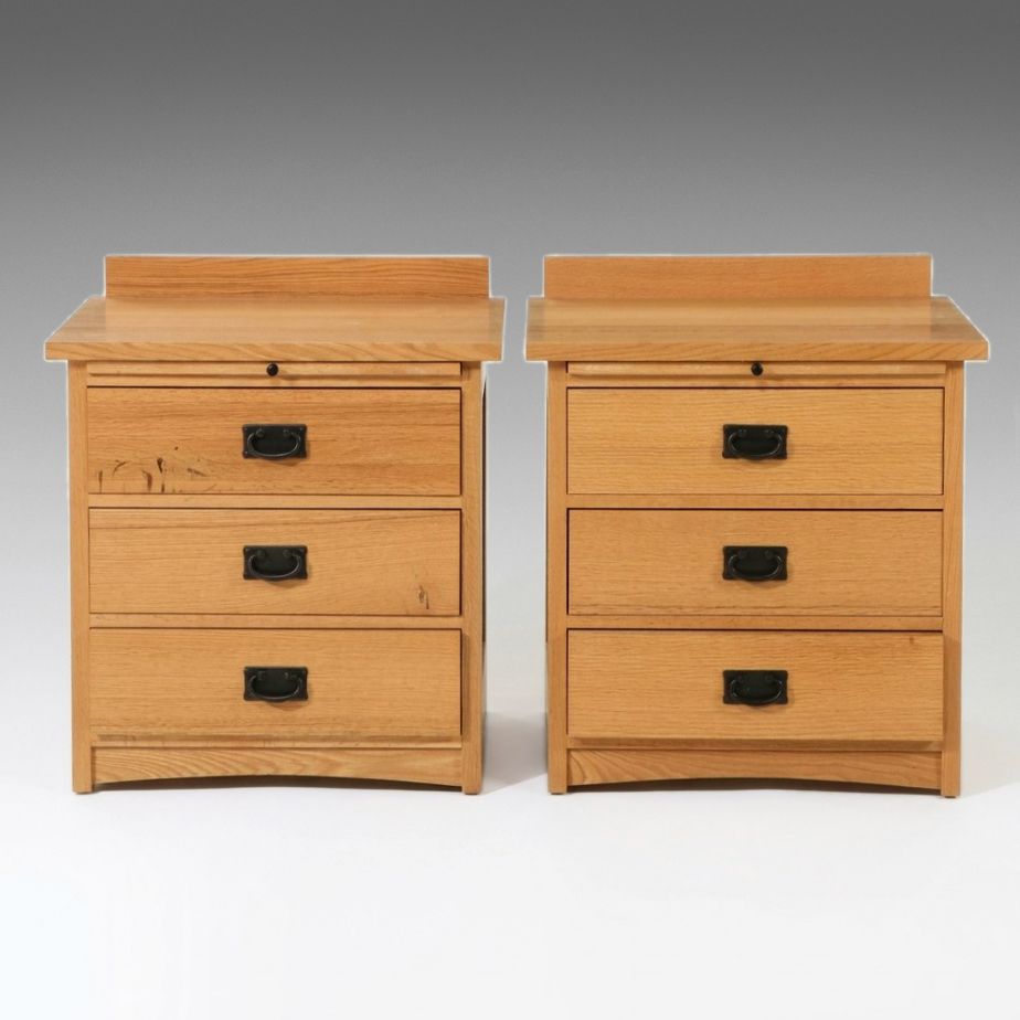 Pair of Mission Style Oak Three-Drawer Nightstands, Late 20th Century