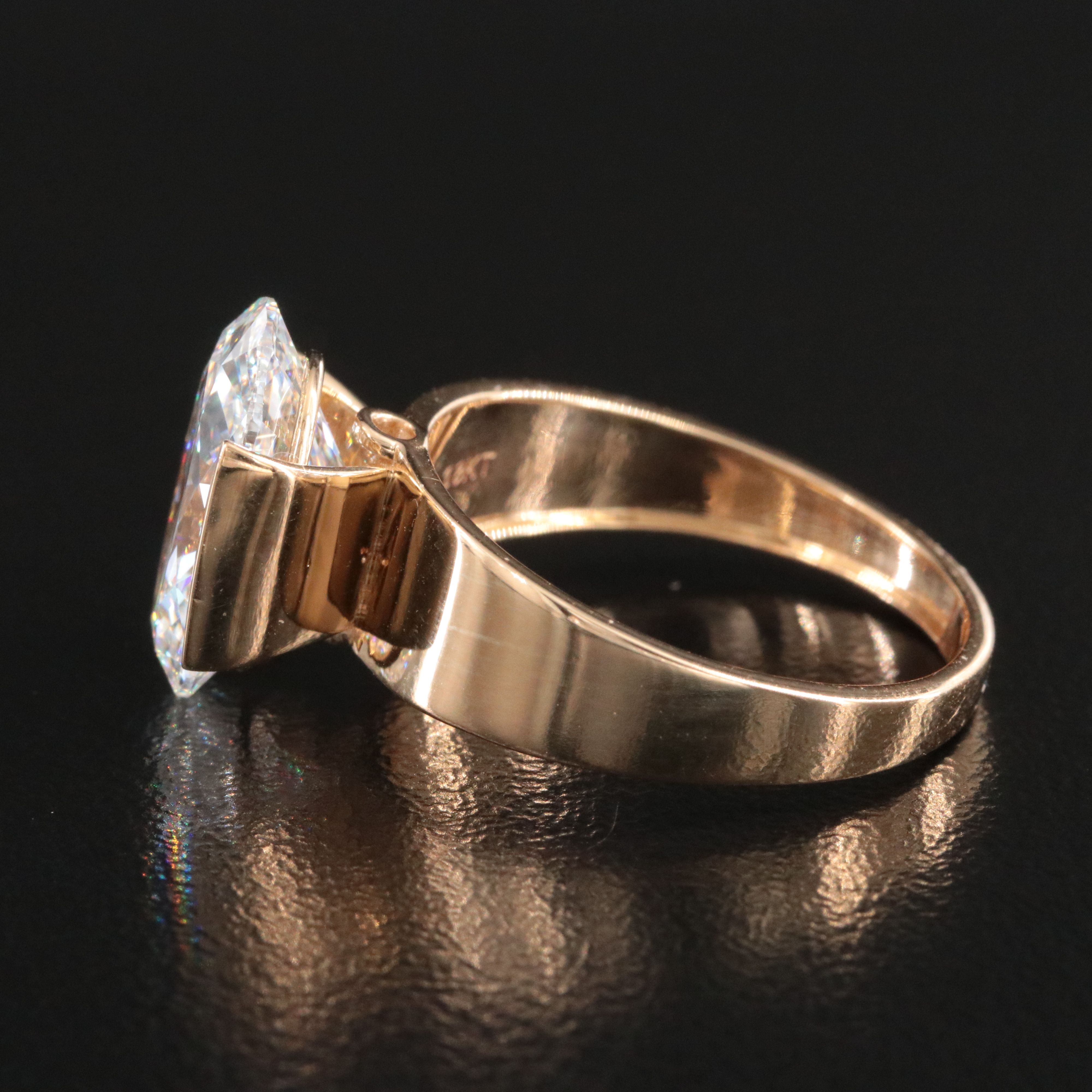 18K 4.03 CT Lab Grown Diamond Solitaire Ring with IGI Report