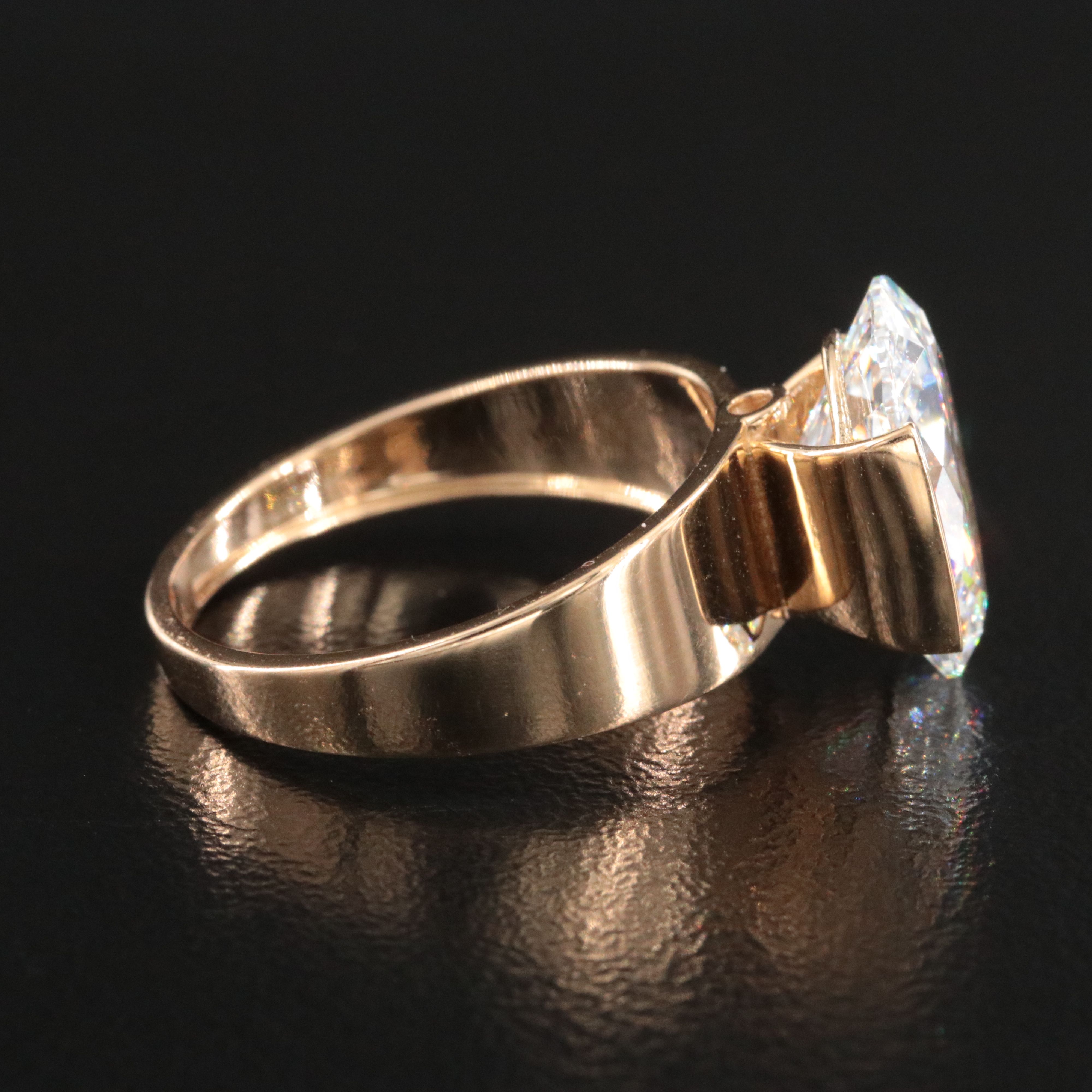 18K 4.03 CT Lab Grown Diamond Solitaire Ring with IGI Report