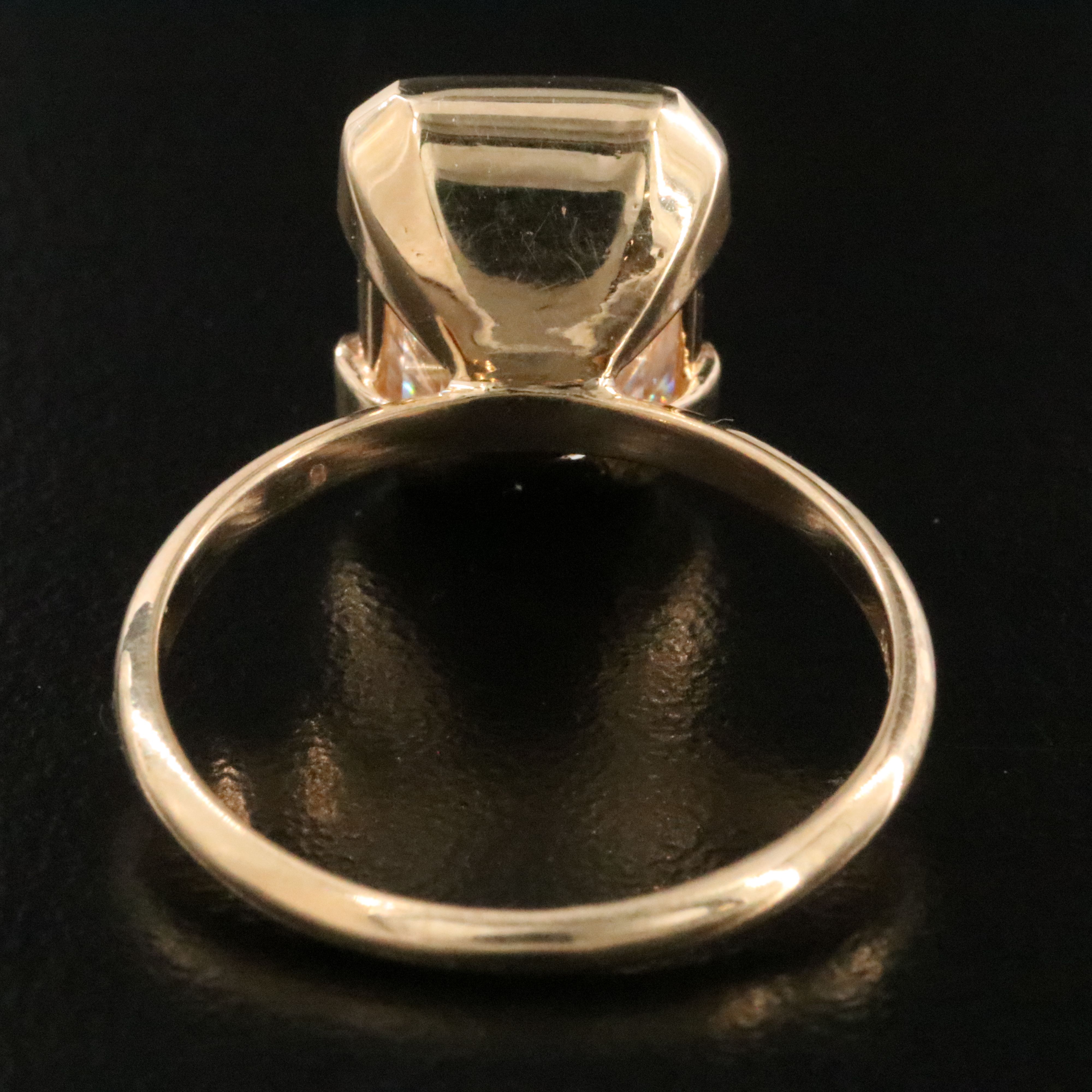 18K 4.59 CT Lab Grown Diamond Solitaire Ring with IGI Report