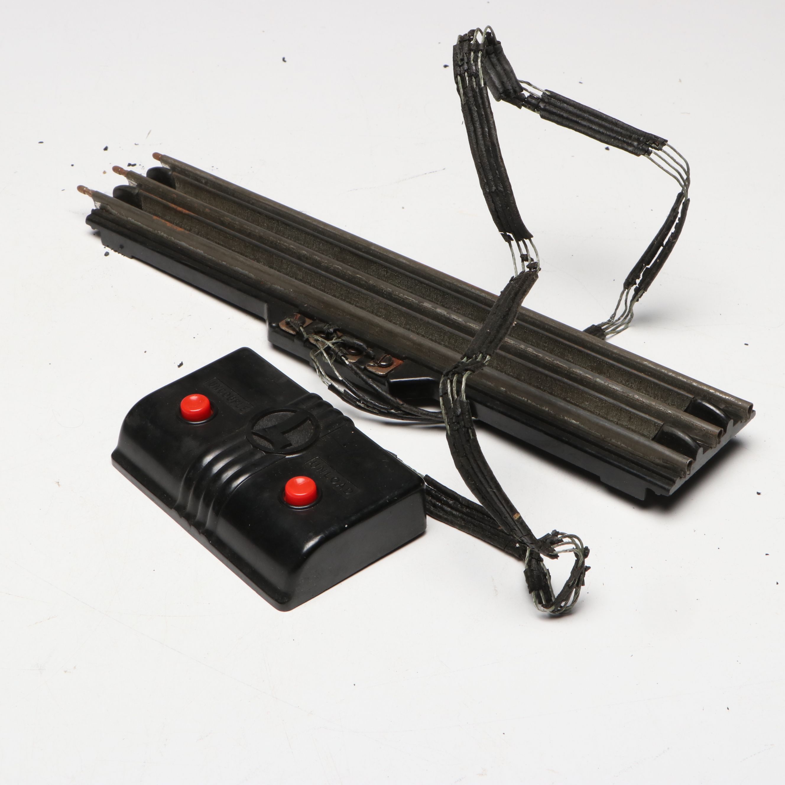 Lionel O-Scale Steam Locomotive with Train Cars and Other Accessories