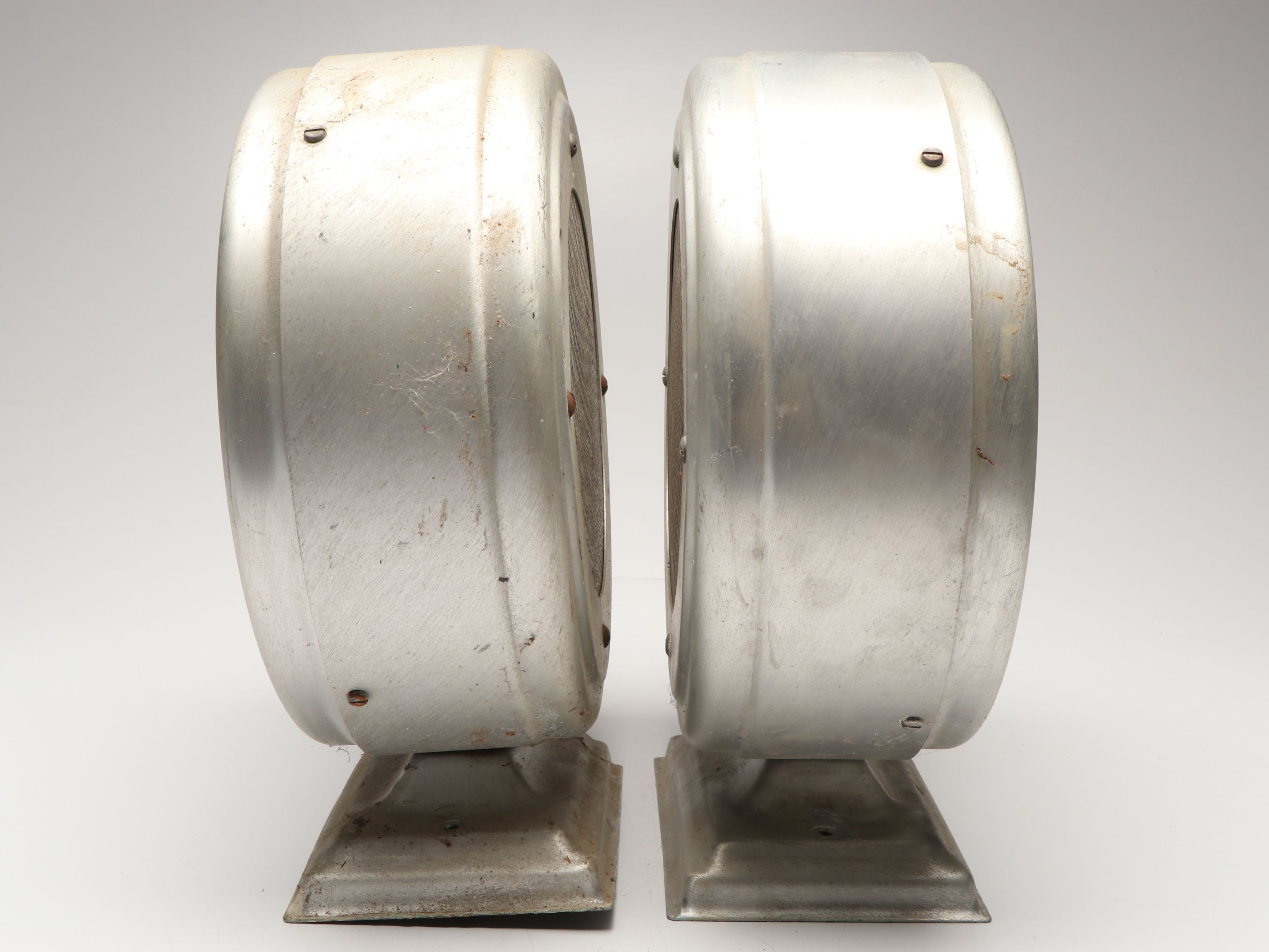 Aluminum Bi-Directional Baffle PA Speakers