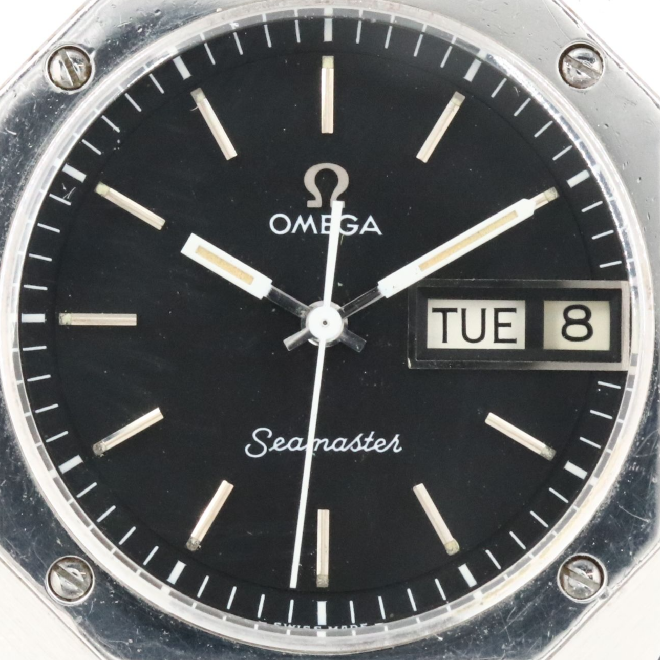 Omega Seamaster Mariner Steel Day - Date Quartz Watch Model 196.0054