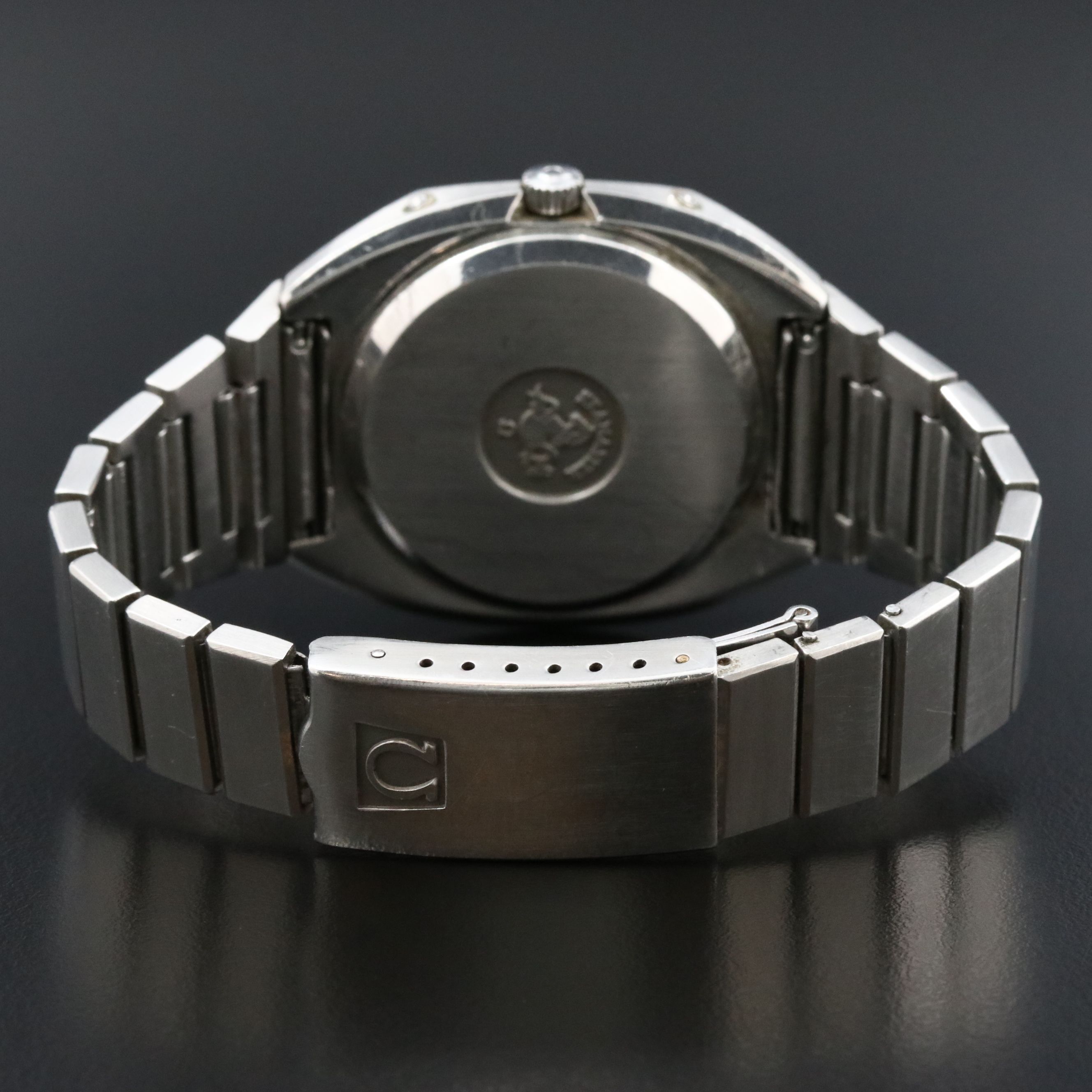 Omega Seamaster Mariner Steel Day - Date Quartz Watch Model 196.0054