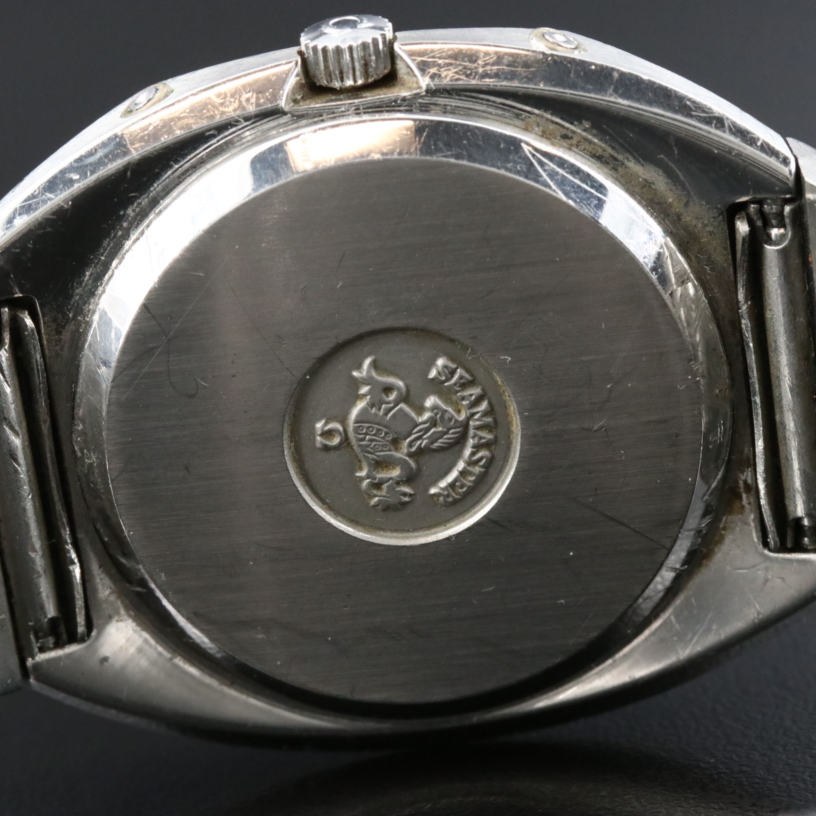 Omega Seamaster Mariner Steel Day - Date Quartz Watch Model 196.0054