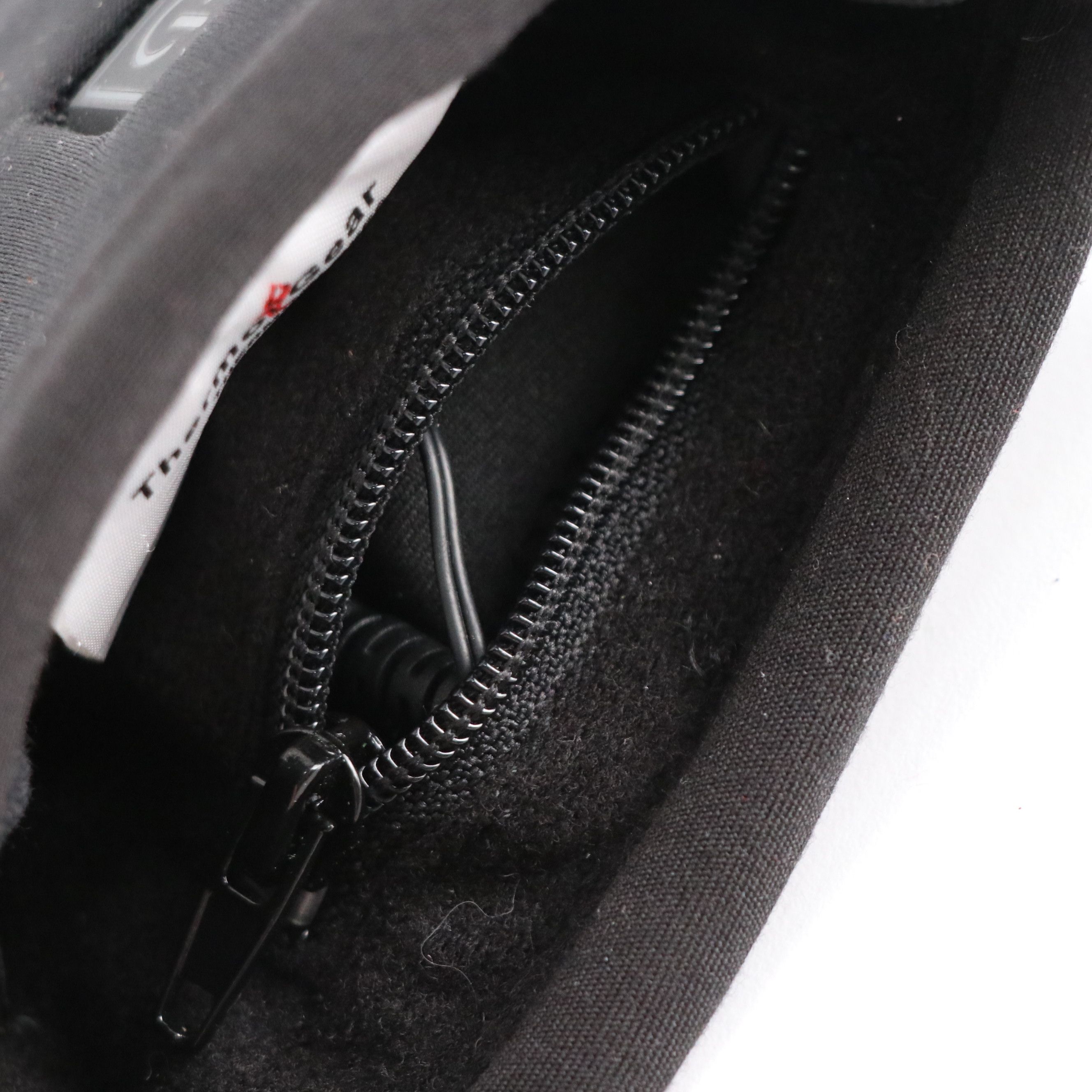 Men's Sorel Caribou Waterproof Snow Boots with Thermo Gear Heated Gloves