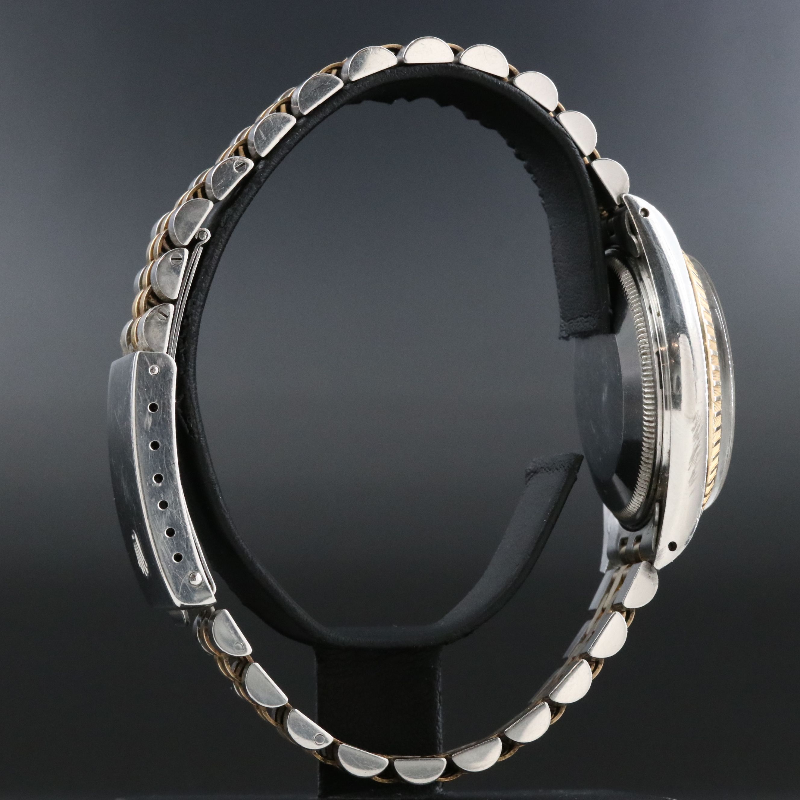 1981 Rolex Engine Turned Bezel 18K & Steel Jubilee Date Watch Model 15053