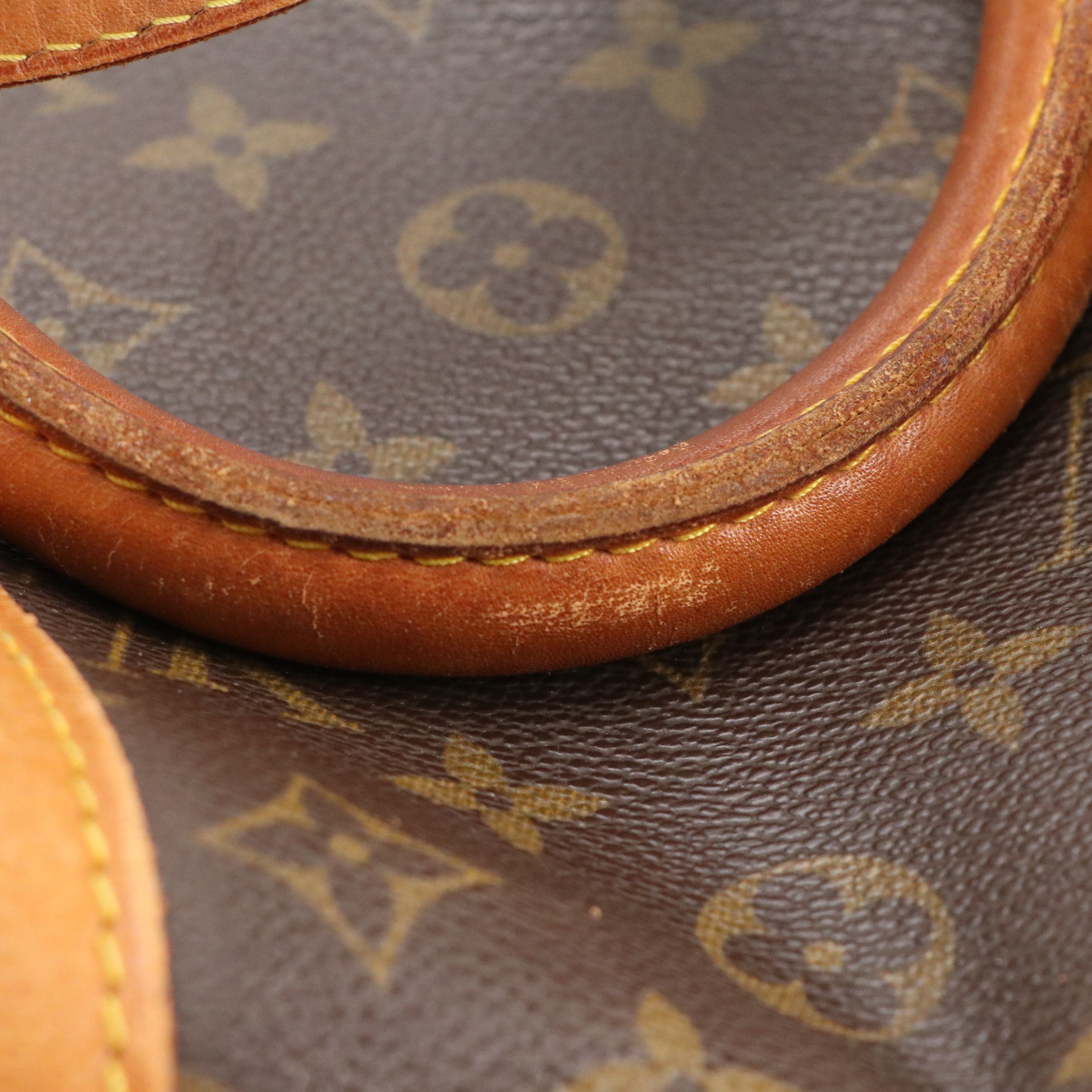 Louis Vuitton Keepall 50 Bandoulière Bag in Monogram Canvas and Vachetta Leather
