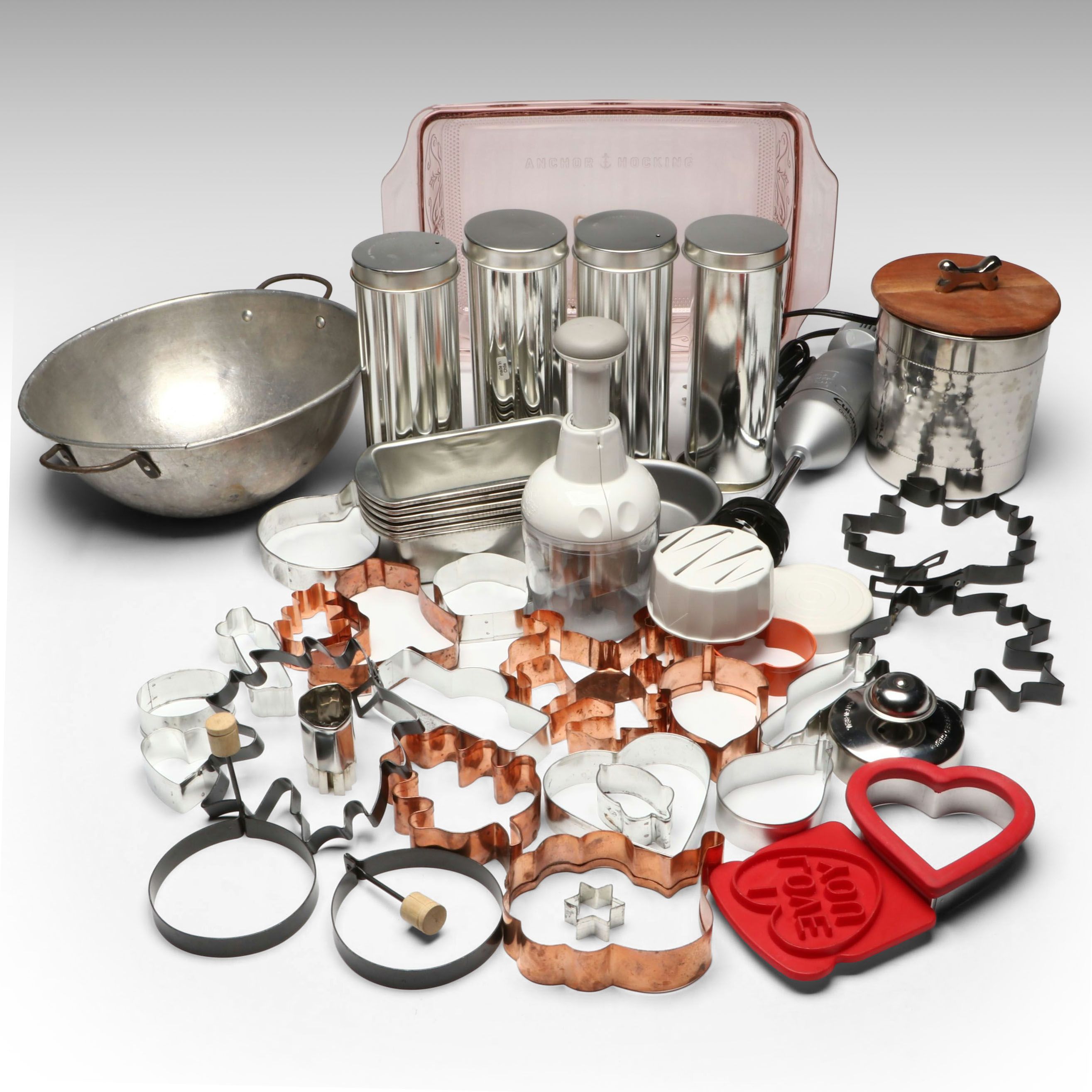 Anchor Hocking "Laurel" Casserole with More Bakeware and Kitchen Gadgets