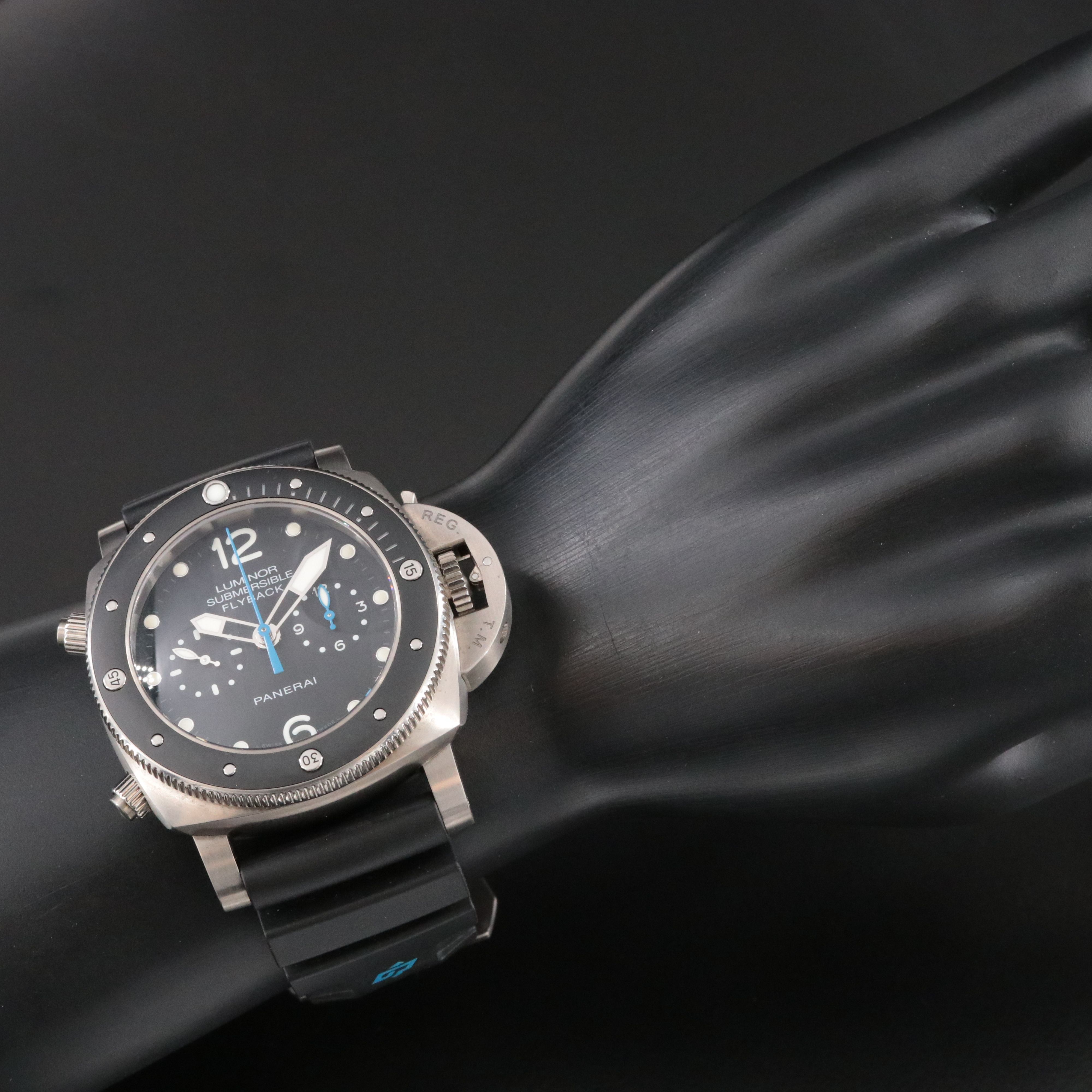 Panerai Luminor Submersible 1950 3 Days Chrono Flyback Titanio Watch PAM00615