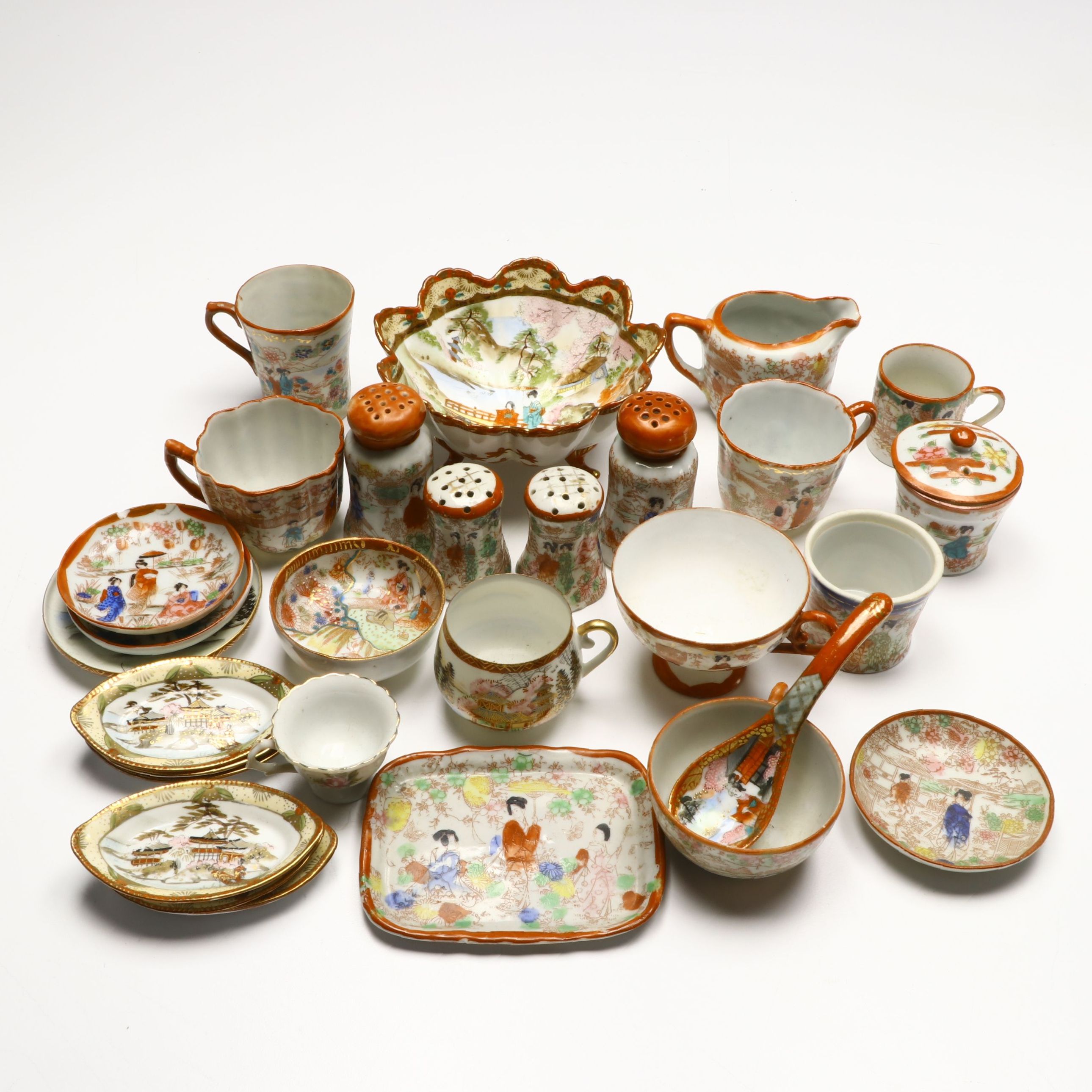 Royal Kaga and More Japanese Porcelain Kutani Ware, 20th Century