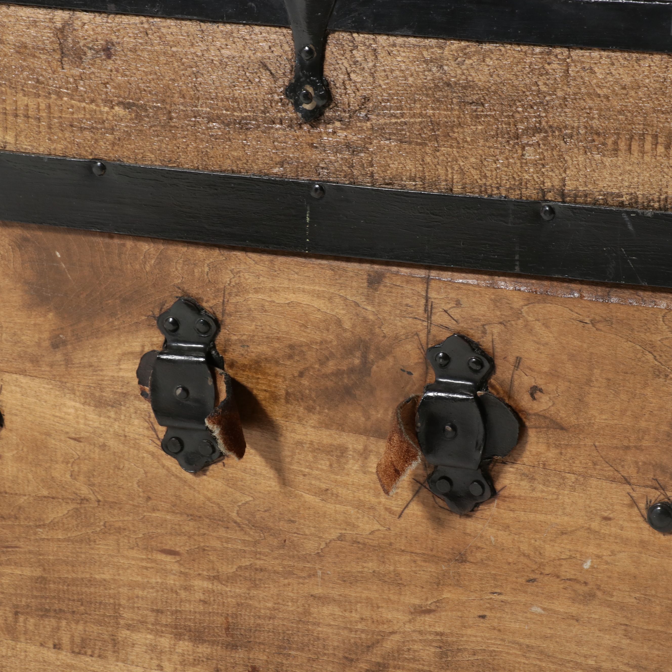 American Flat-Top Pine Steamer Trunk, Late 19th Century