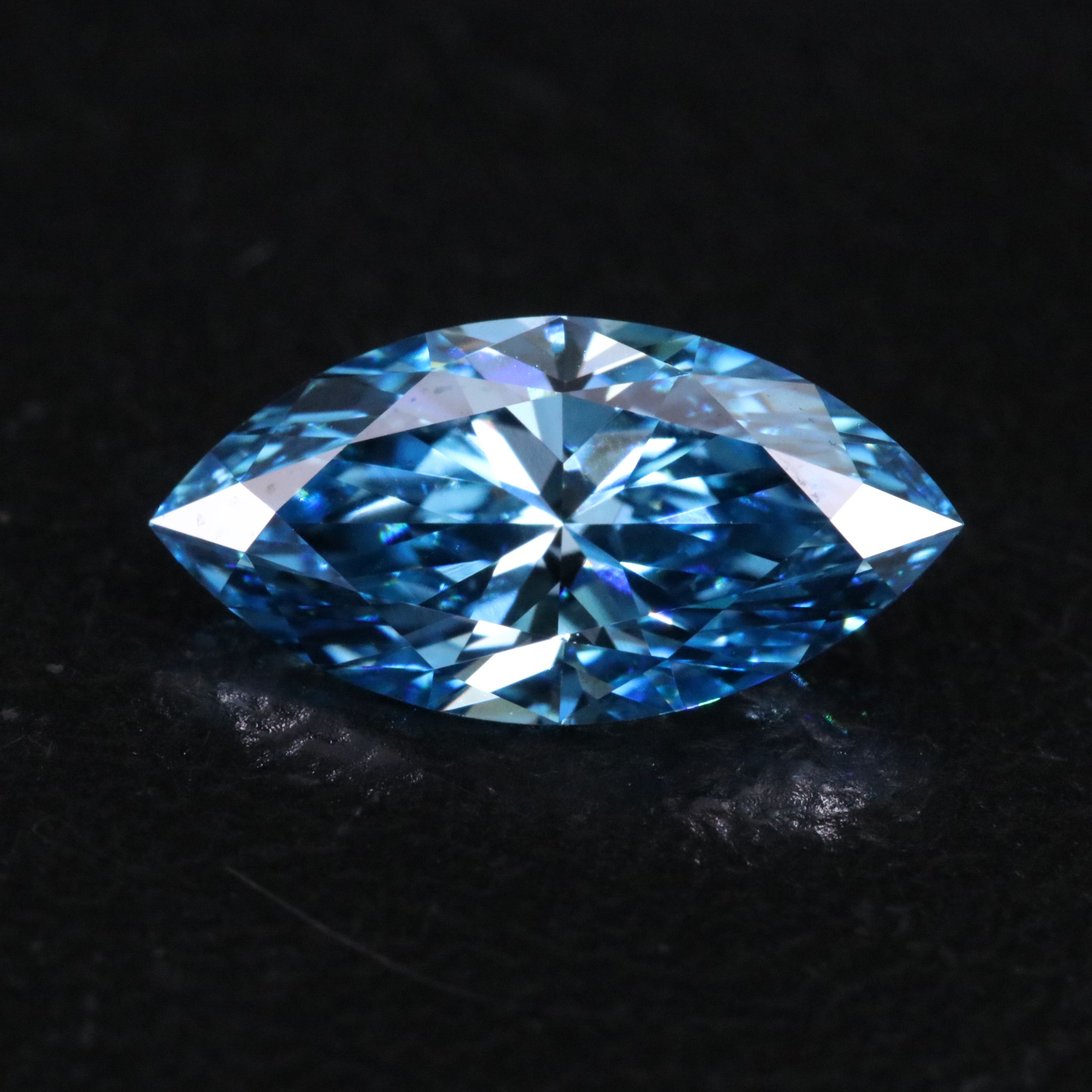 Loose 1.10 CT Lab Grown Diamond with IGI Report