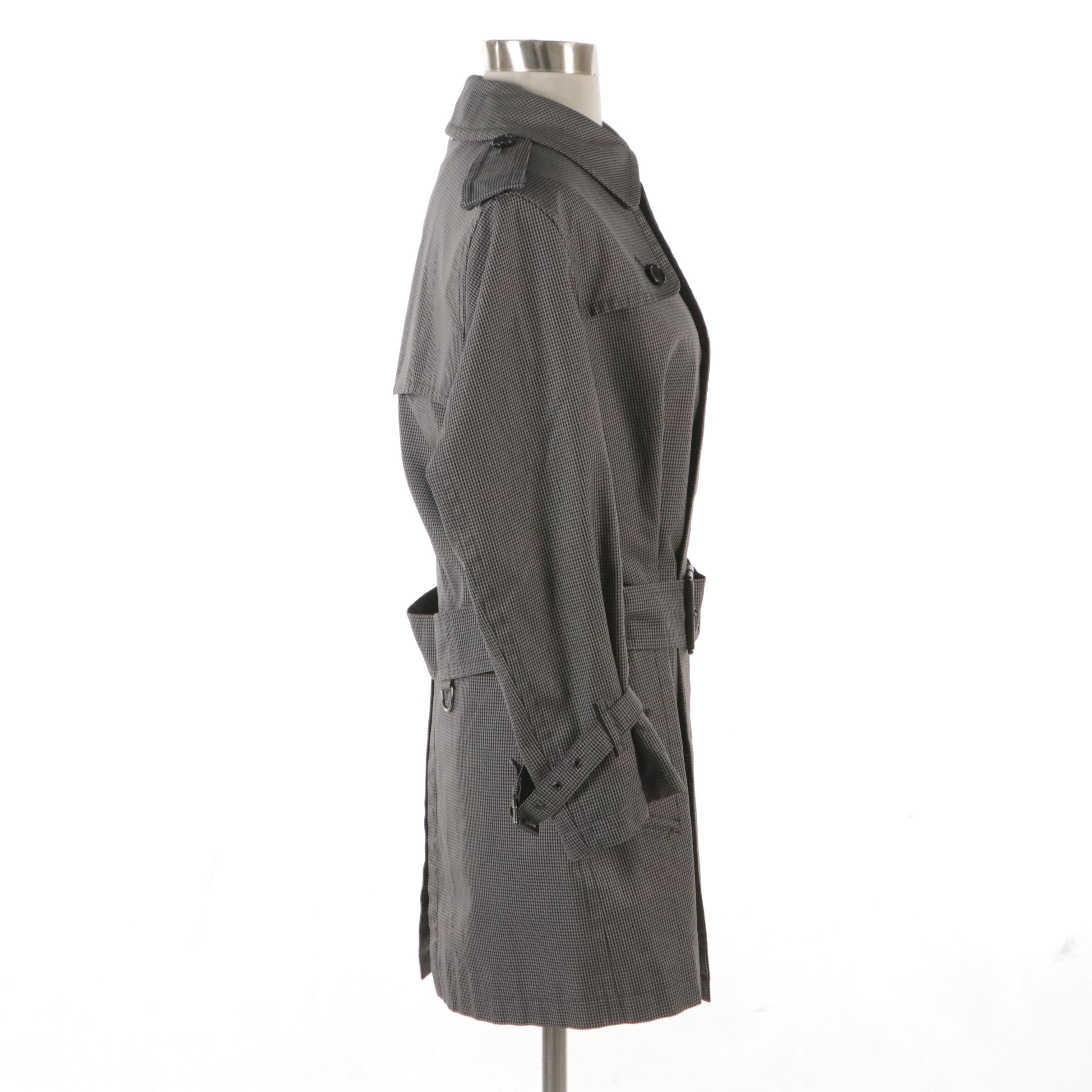 Men's Burberry Houndstooth Cotton Short Trench Coat with Hidden Button Placket