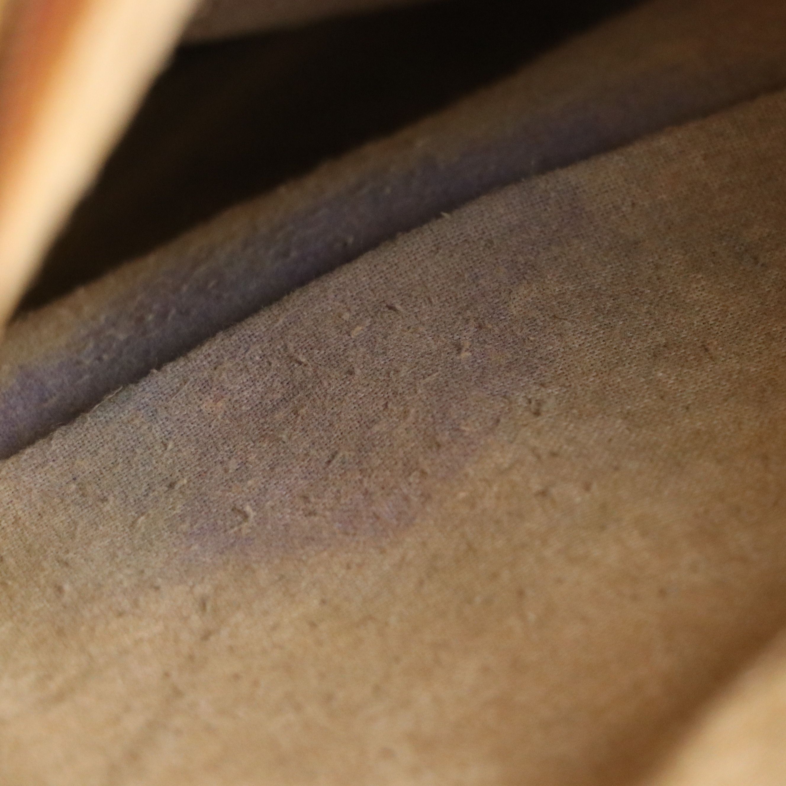 Louis Vuitton Bucket Bag GM in Monogram Canvas and Vachetta Leather